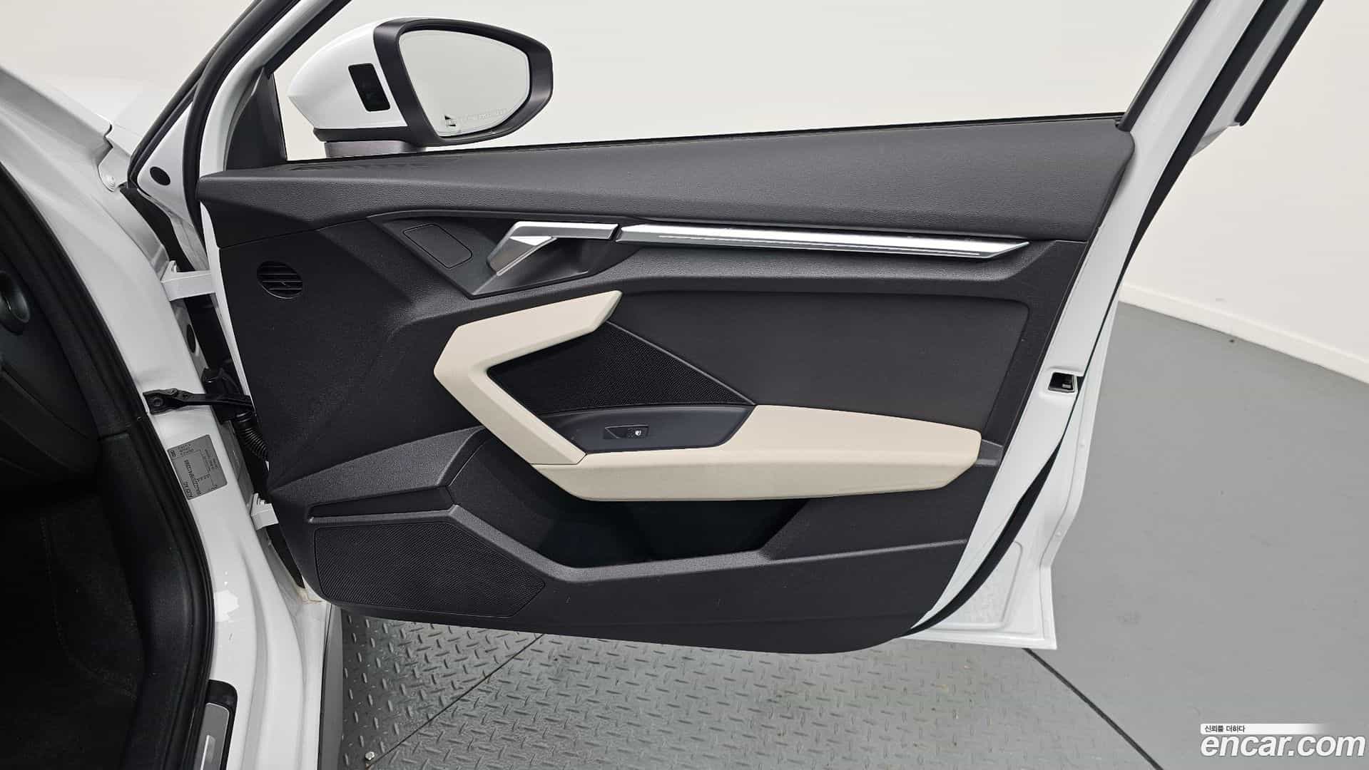 A3 Audi 2023.10-INNER-034