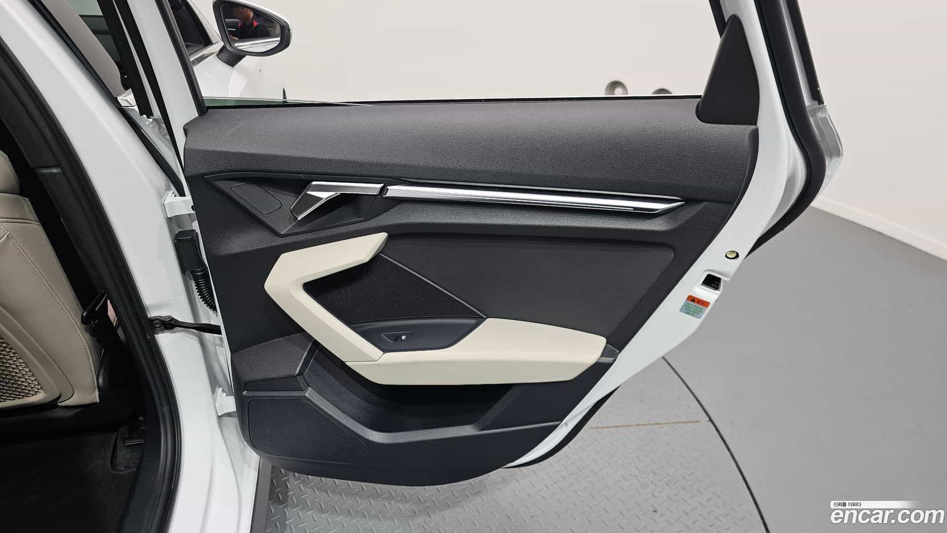 A3 Audi 2023.10-INNER-035
