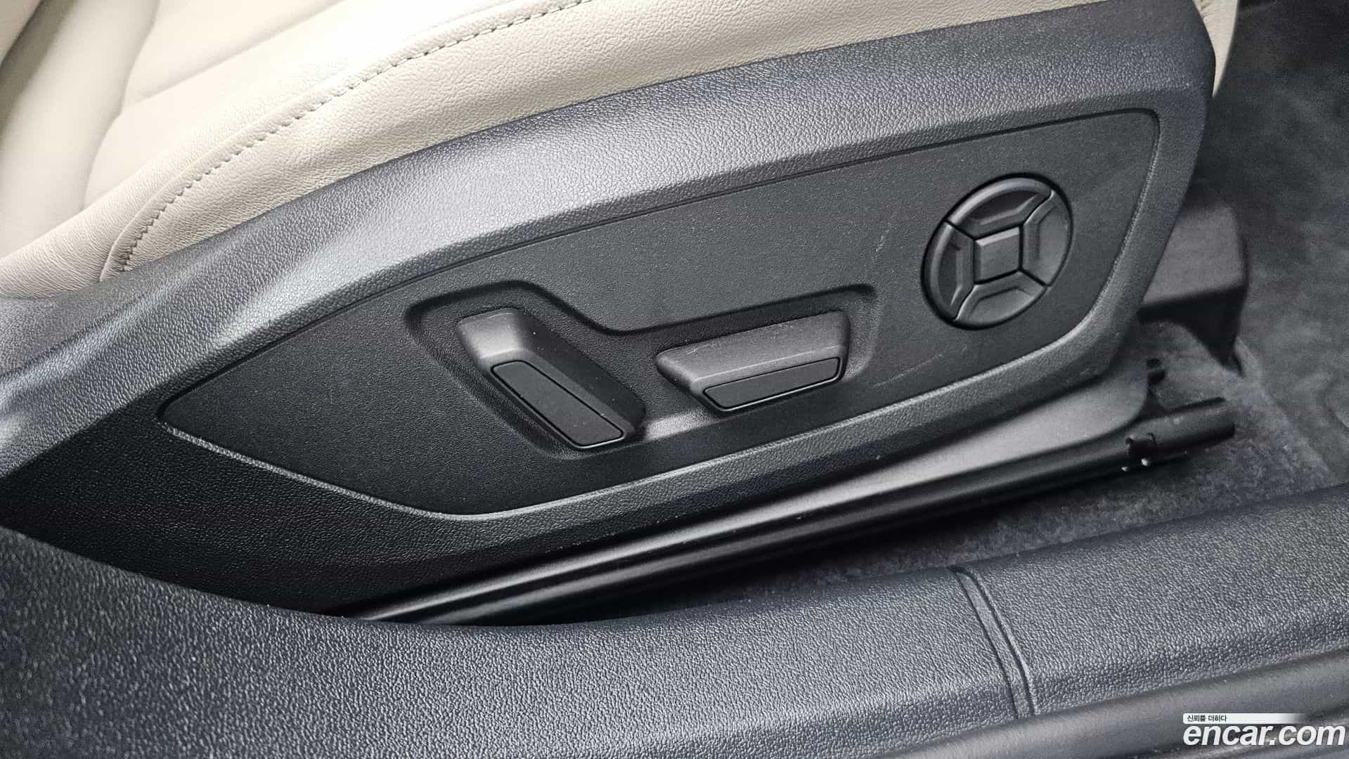 A3 Audi 2023.10-OPTION-043