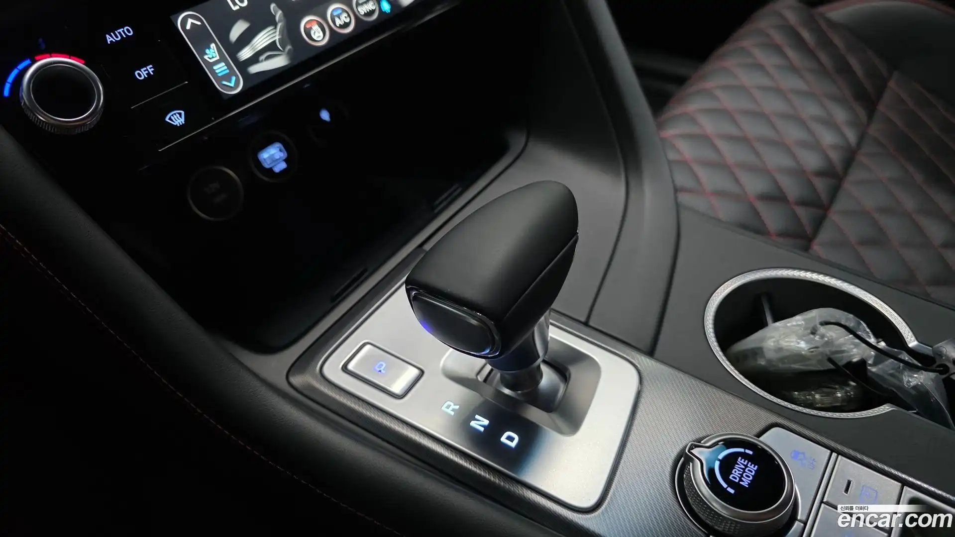 G70 Genesis 2023.11-INNER-009