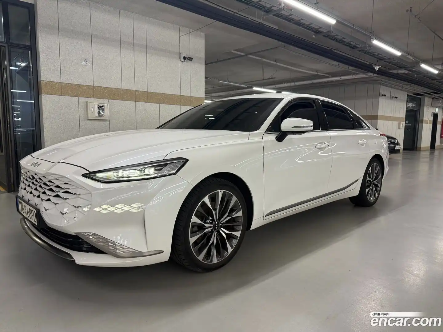 K8 Kia 2021.6-OUTER-001