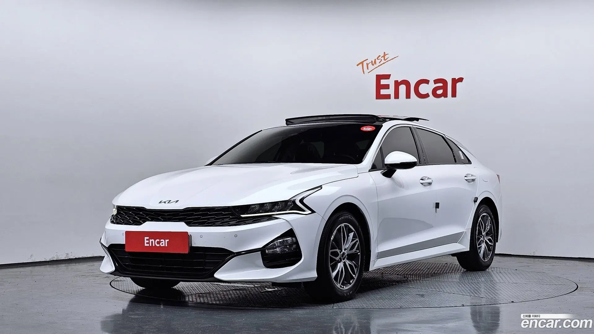 Main__Slider__Photo:K5 Kia 2023.2-0