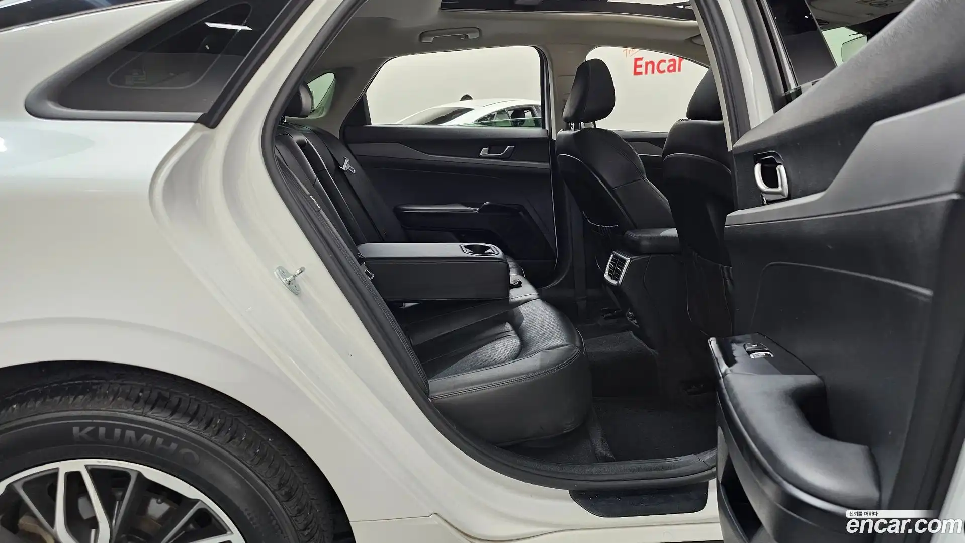 K5 Kia 2023.2-OPTION-015