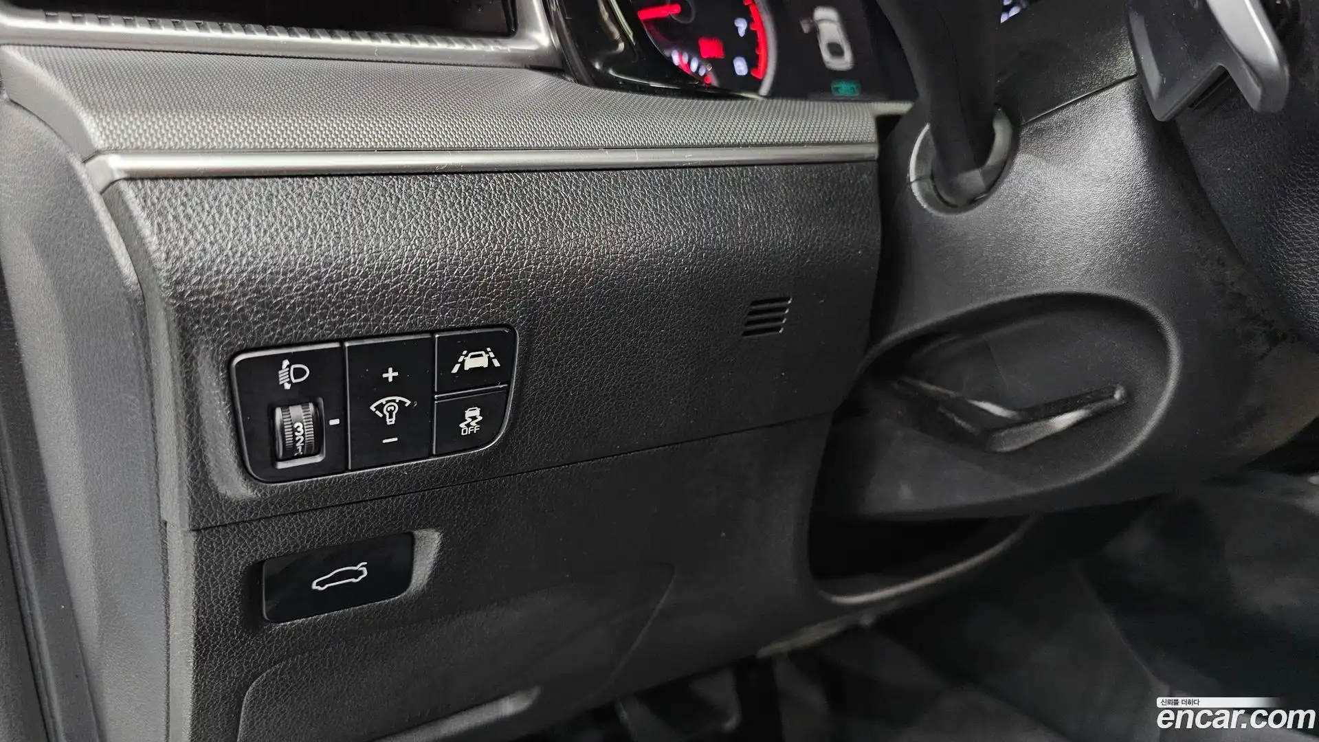 K5 Kia 2023.2-OPTION-040