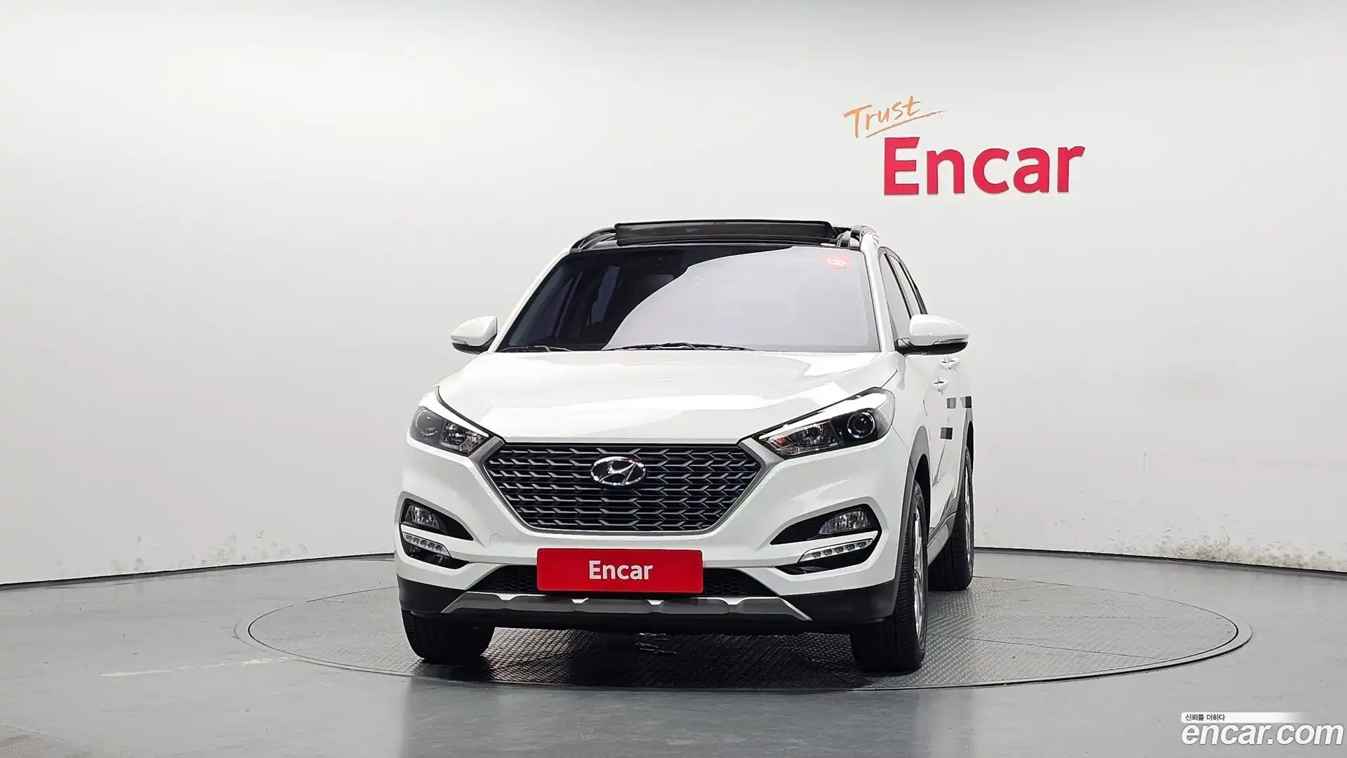 Tucson Hyundai 2017.10-OUTER-003