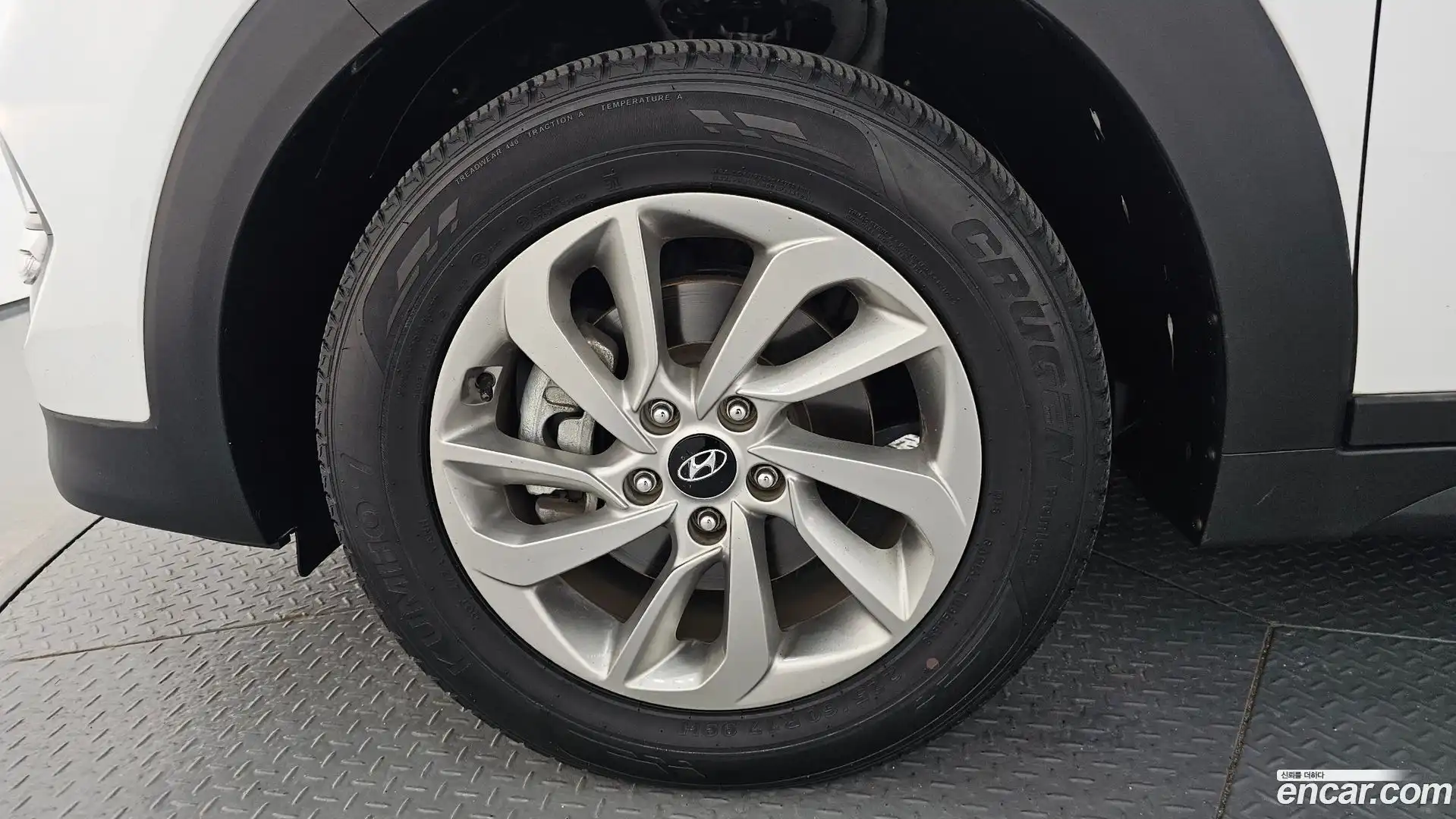 Tucson Hyundai 2017.10-OUTER-005