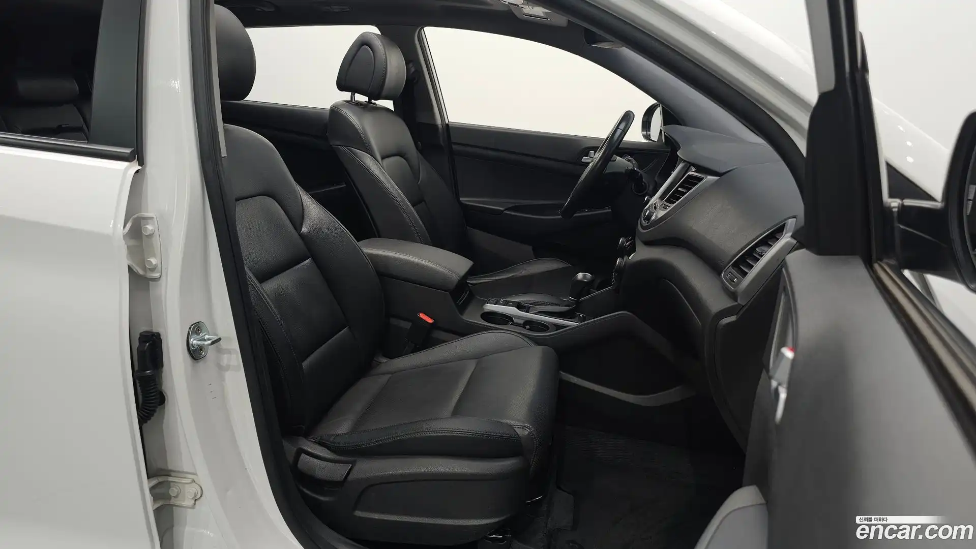 Tucson Hyundai 2017.10-INNER-010