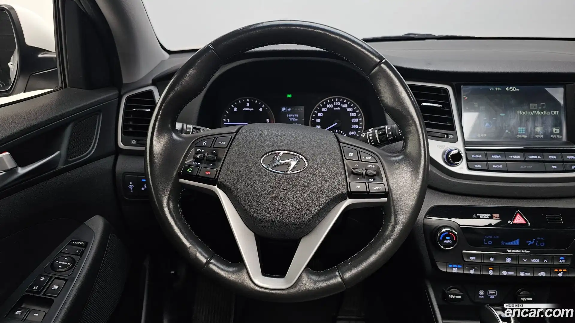 Tucson Hyundai 2017.10-OPTION-017