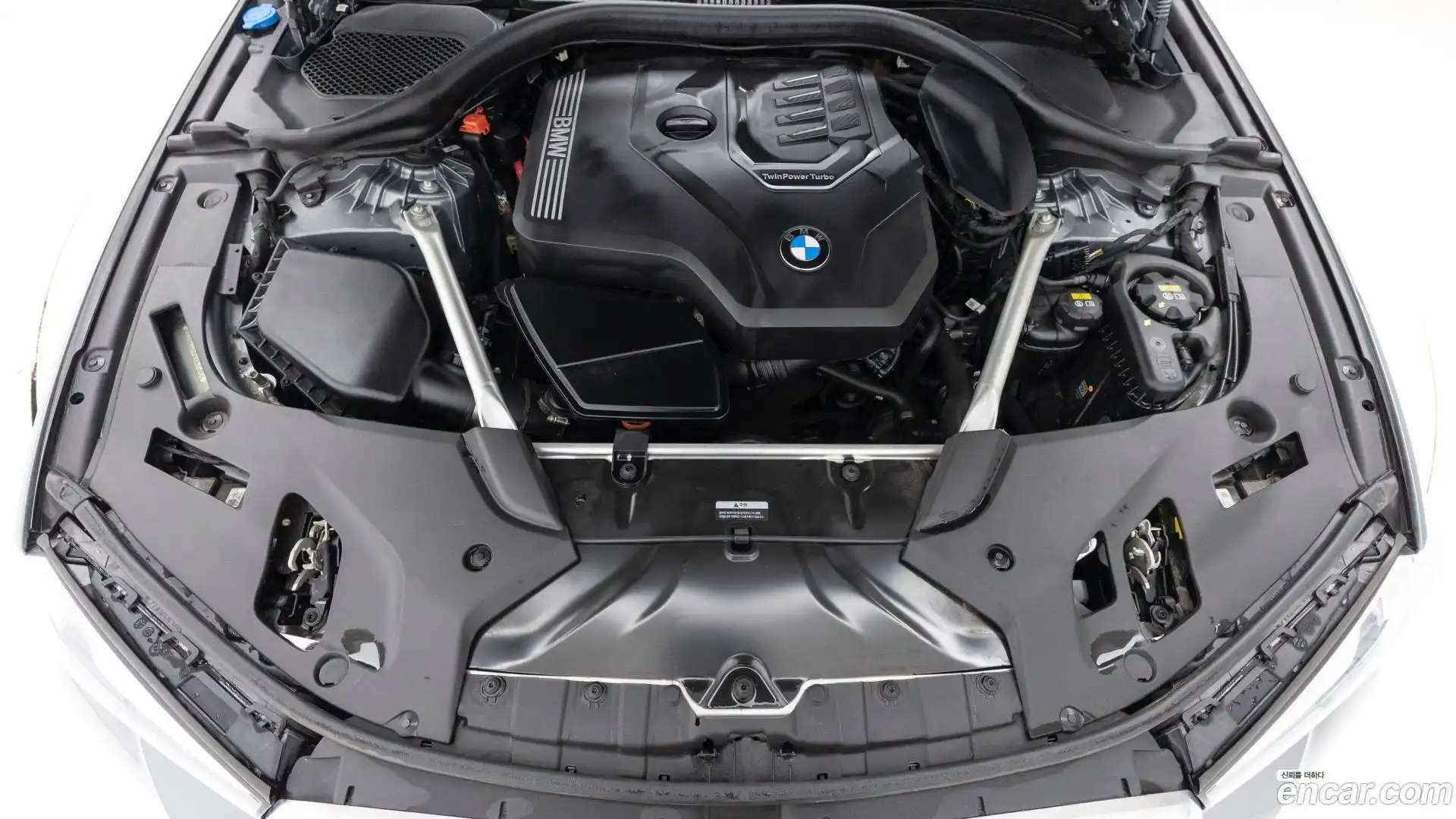 5-Series BMW 2022.11-OUTER-006