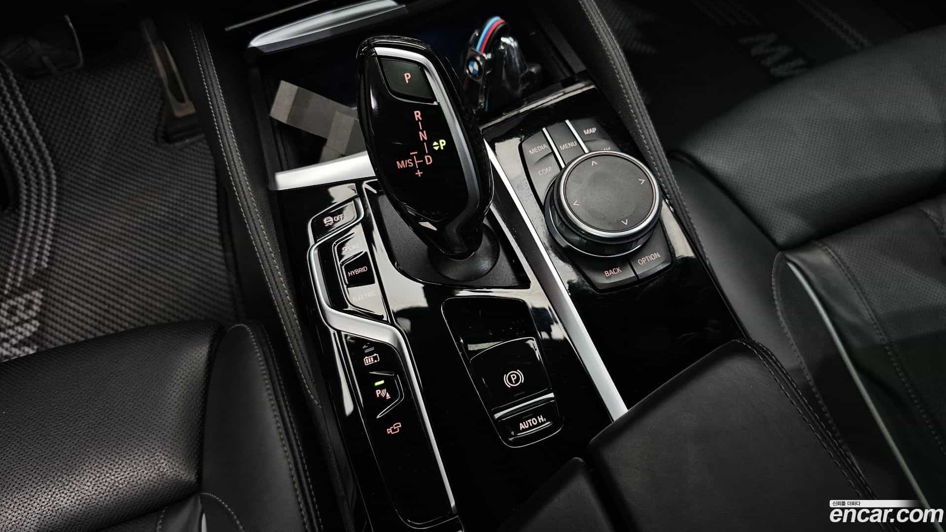 5-Series BMW 2021.4-INNER-009