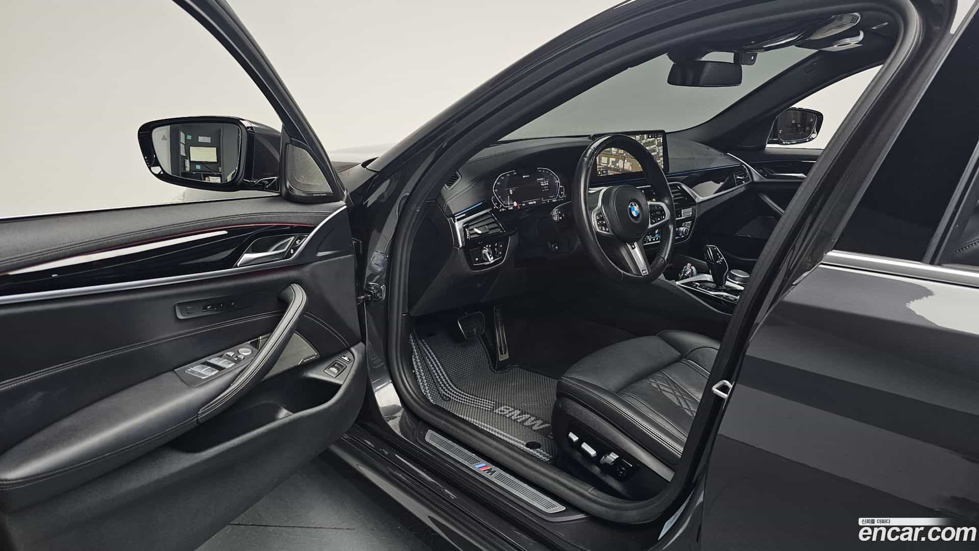 5-Series BMW 2021.4-INNER-010