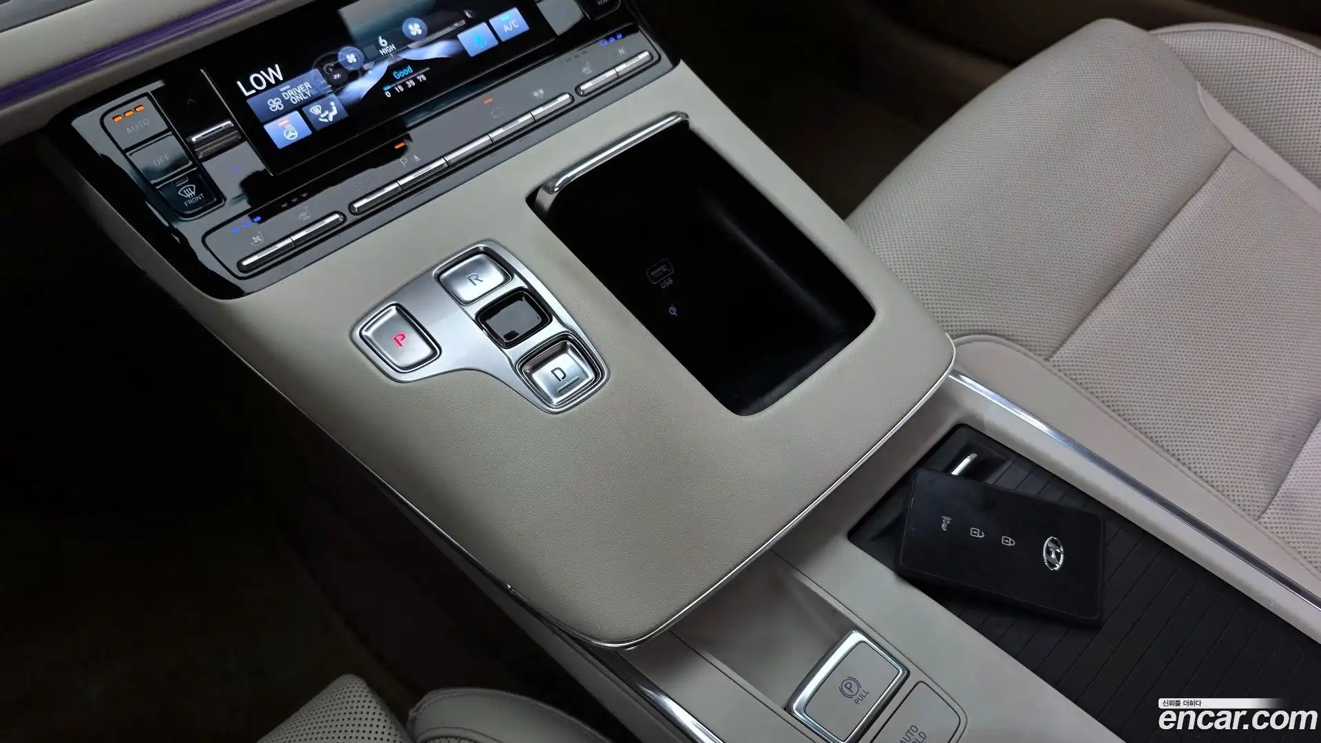 Grandeur Hyundai 2020.3-INNER-009