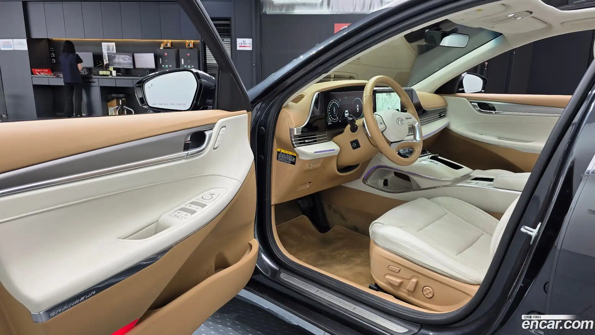 Grandeur Hyundai 2020.3-INNER-010
