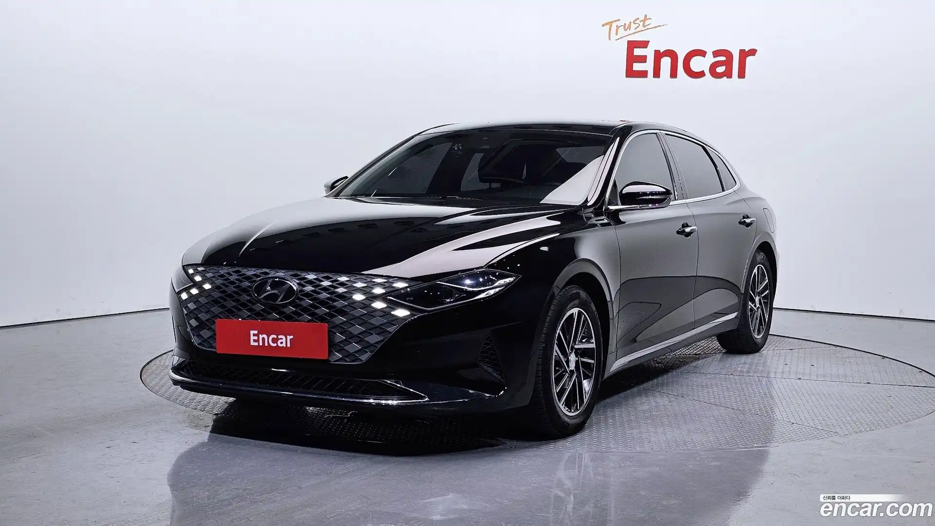 Grandeur Hyundai 2020.5-OUTER-001