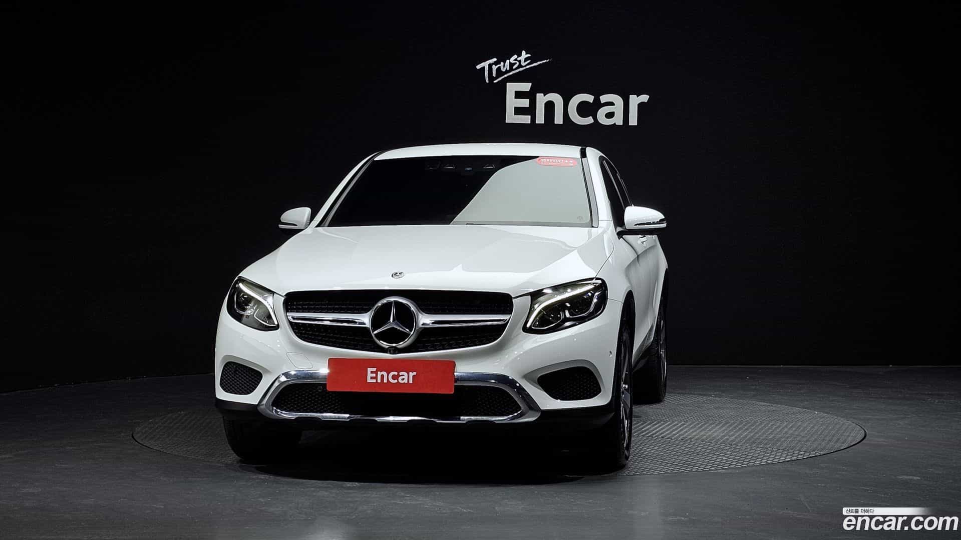 GLC-Class Mercedes-Benz 2019.3-OUTER-003