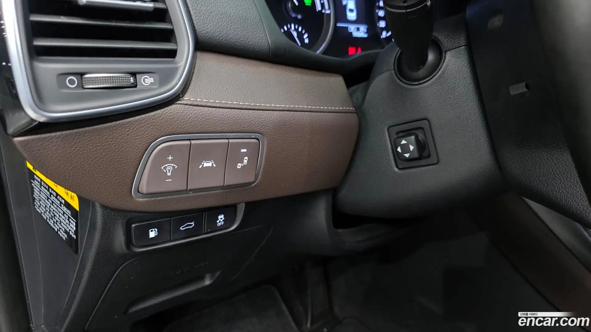 Grandeur Hyundai 2018.5-OPTION-016