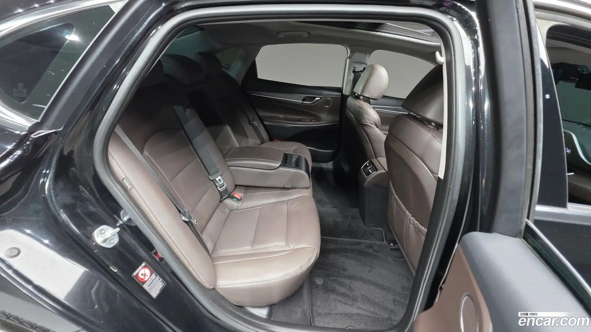 Grandeur Hyundai 2018.5-OPTION-022
