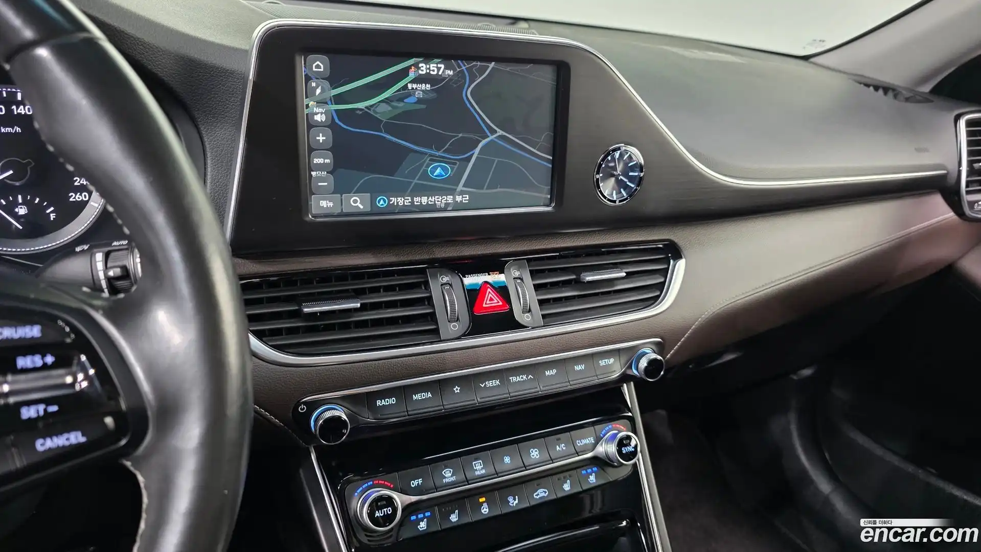Grandeur Hyundai 2019.10-OPTION-019