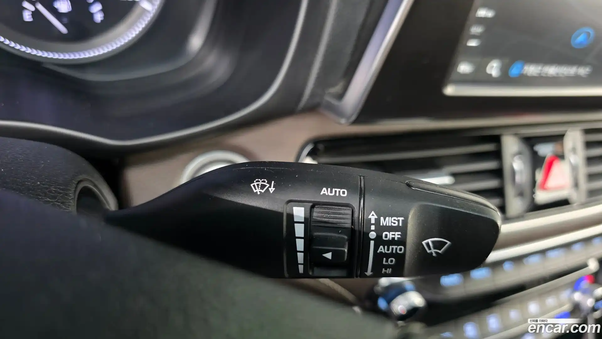 Grandeur Hyundai 2019.10-OPTION-024