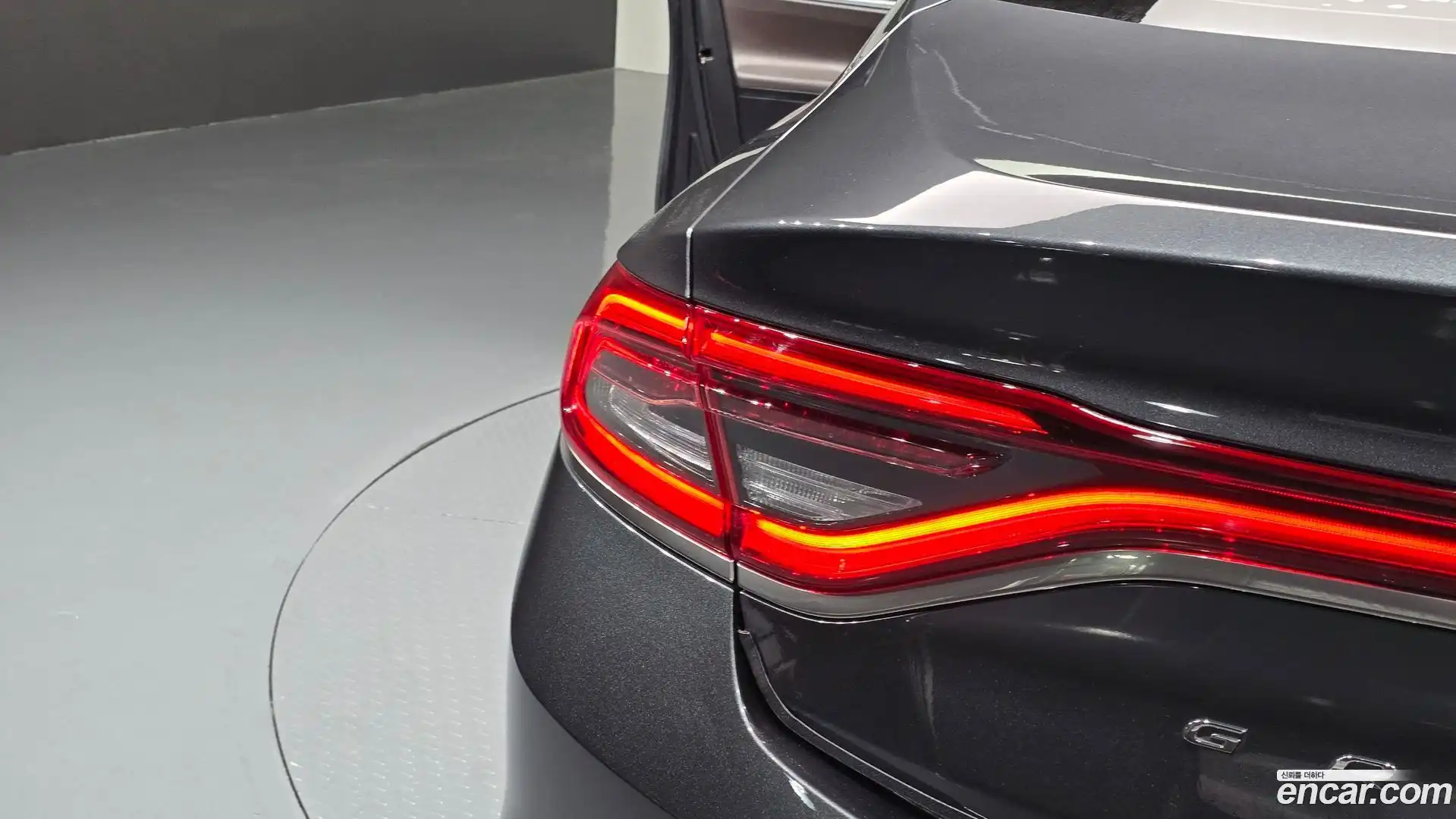 Grandeur Hyundai 2019.10-OUTER-033