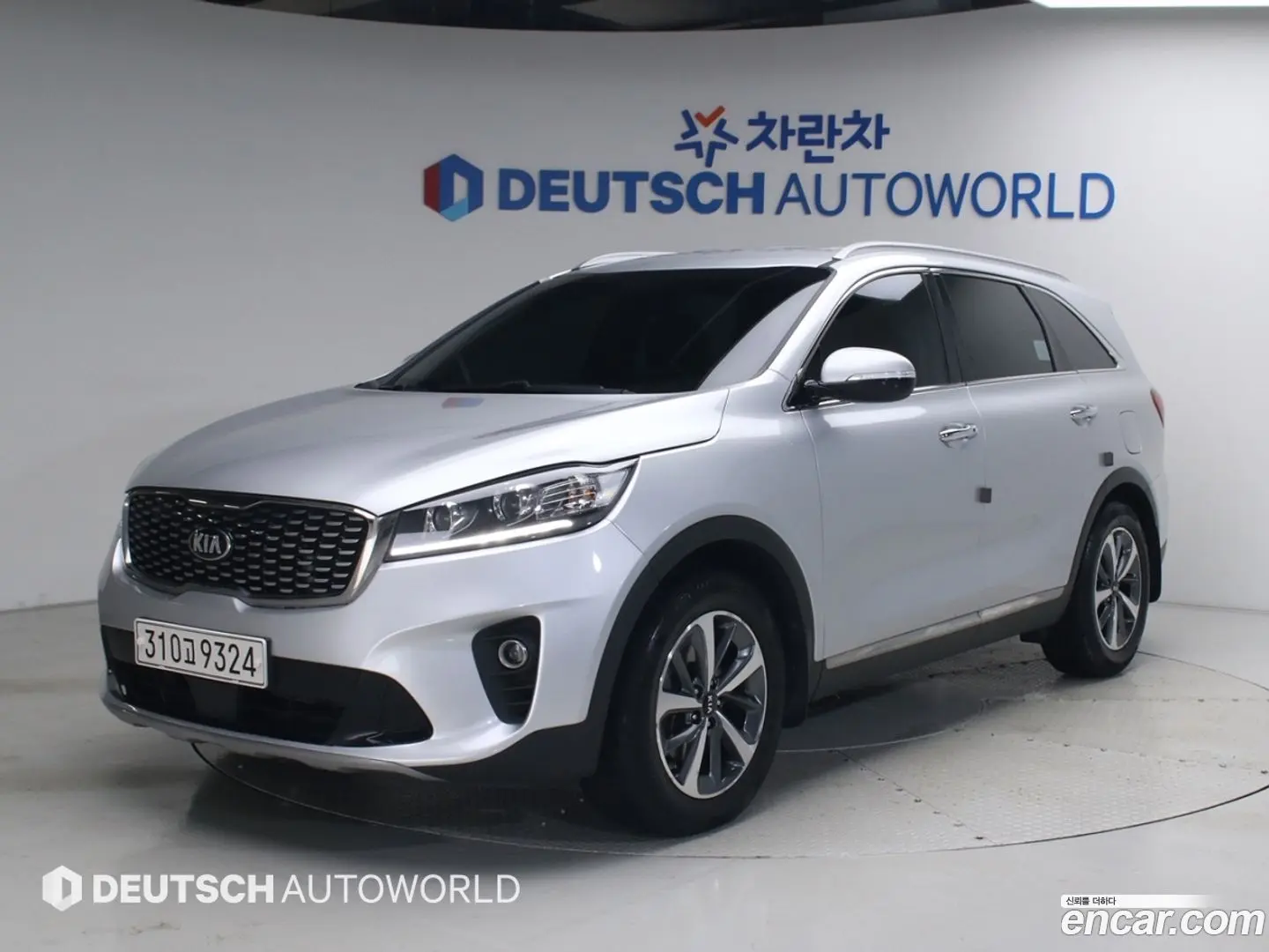 Main__Slider__Photo:Sorento Kia 2018.11-0