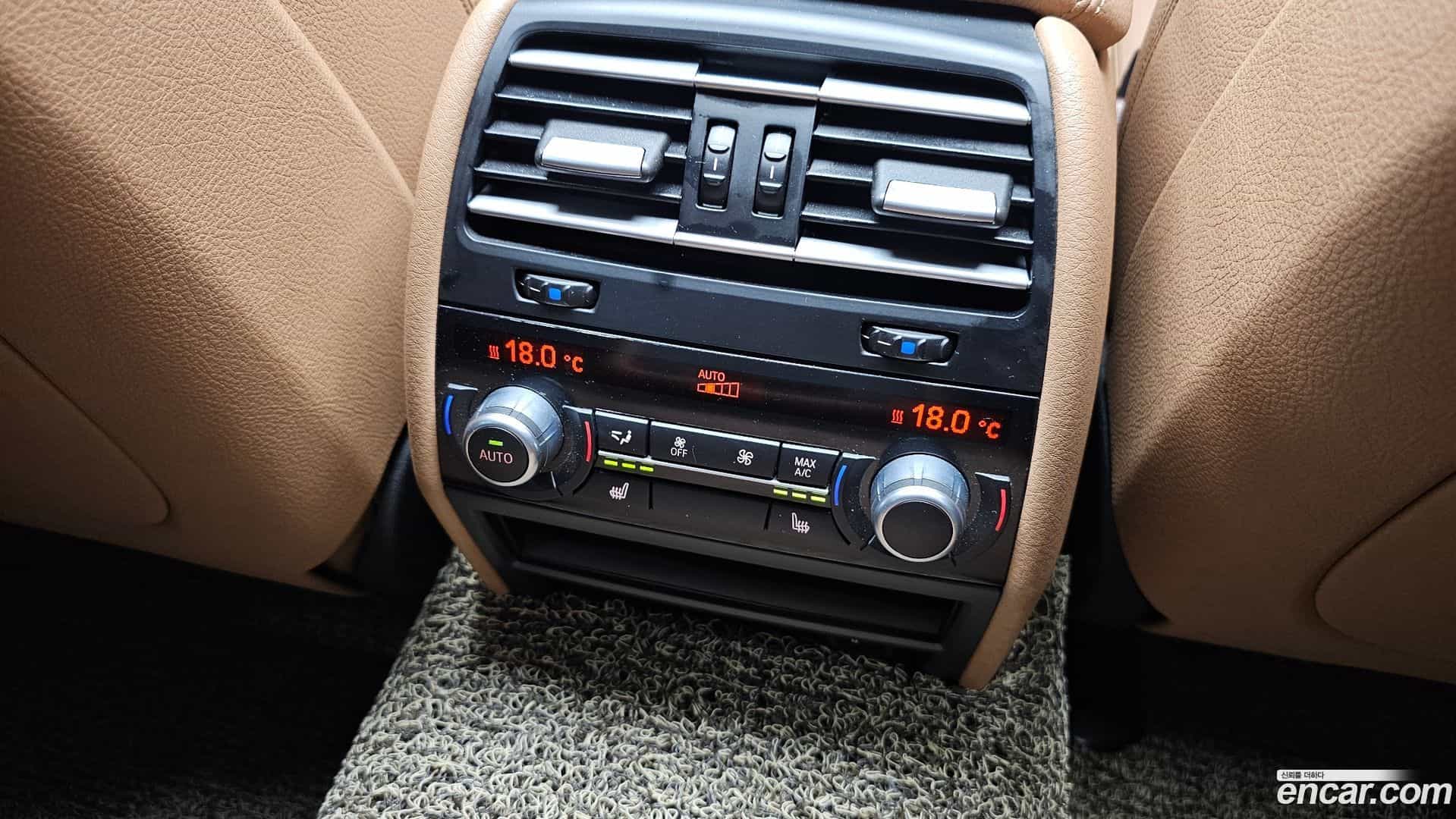 7-Series BMW 2014.7-OPTION-023