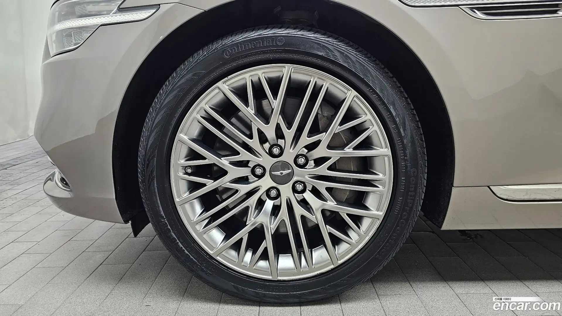 G90 Genesis 2020.10-OUTER-005