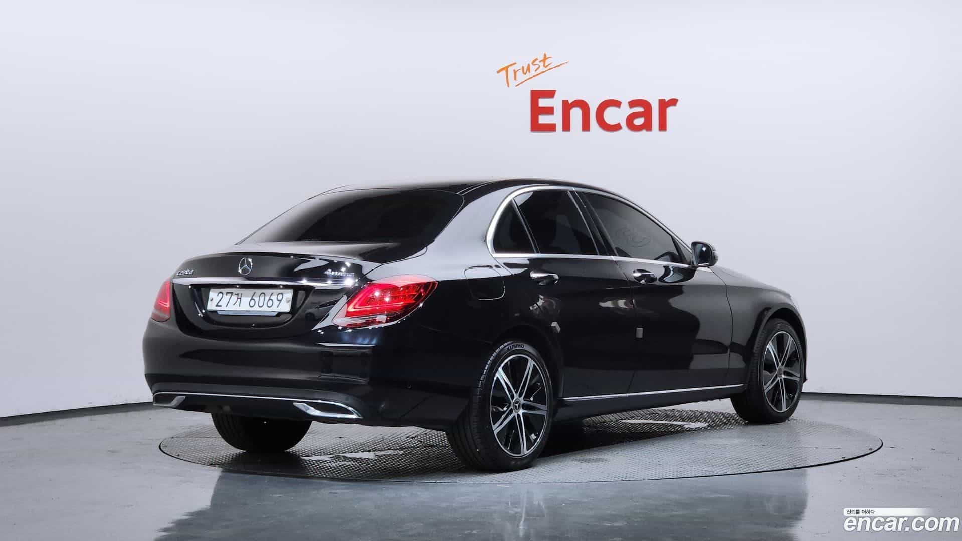 C-Class Mercedes-Benz 2019.5-OUTER-002