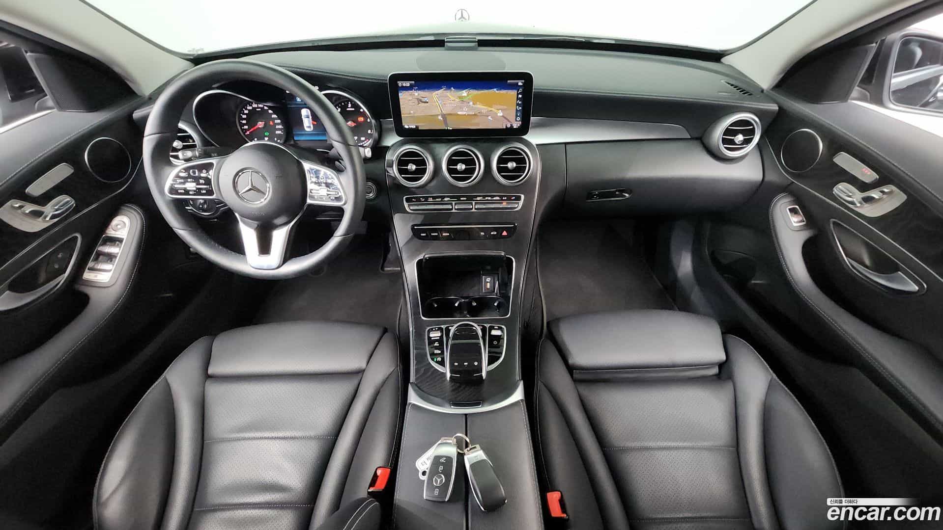 C-Class Mercedes-Benz 2019.5-INNER-007