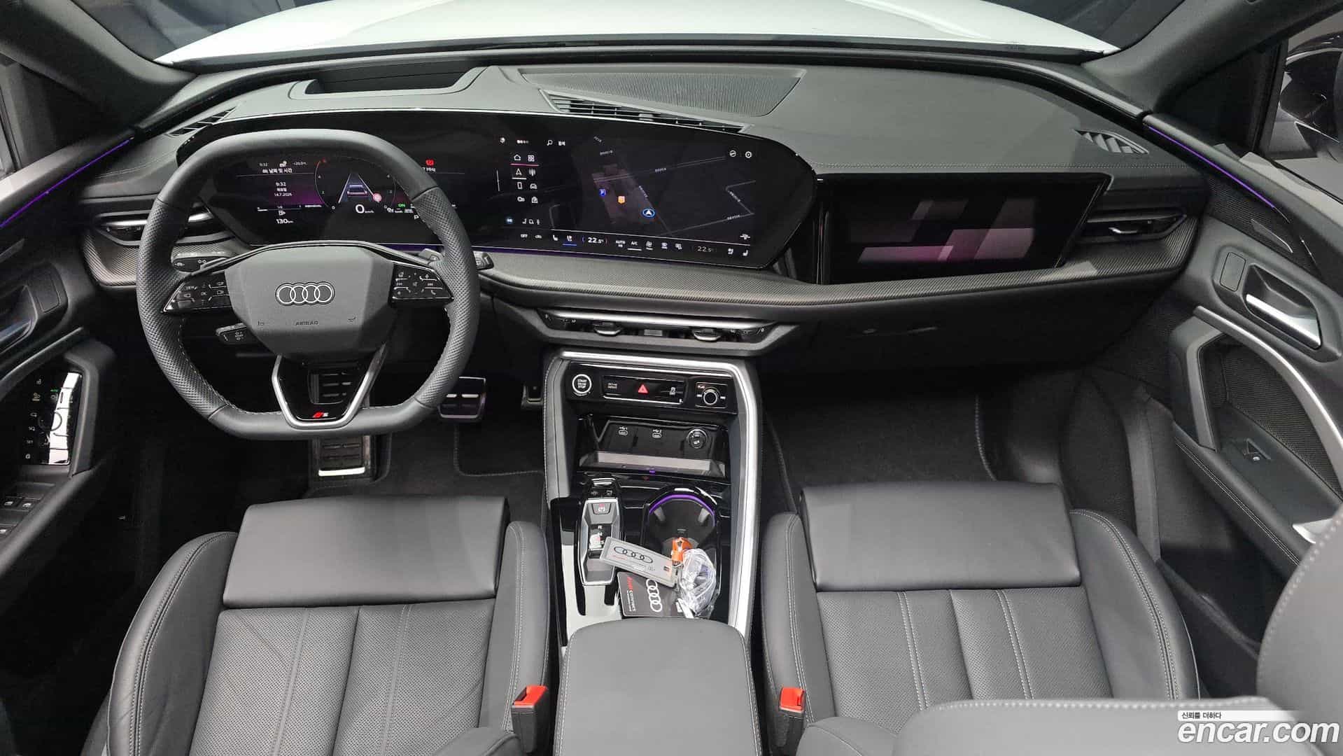 Q5 Audi 2025.11-INNER-007