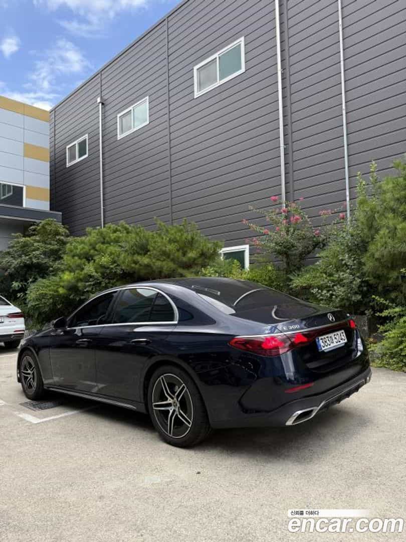 E-Class Mercedes-Benz 2025.8-OUTER-003