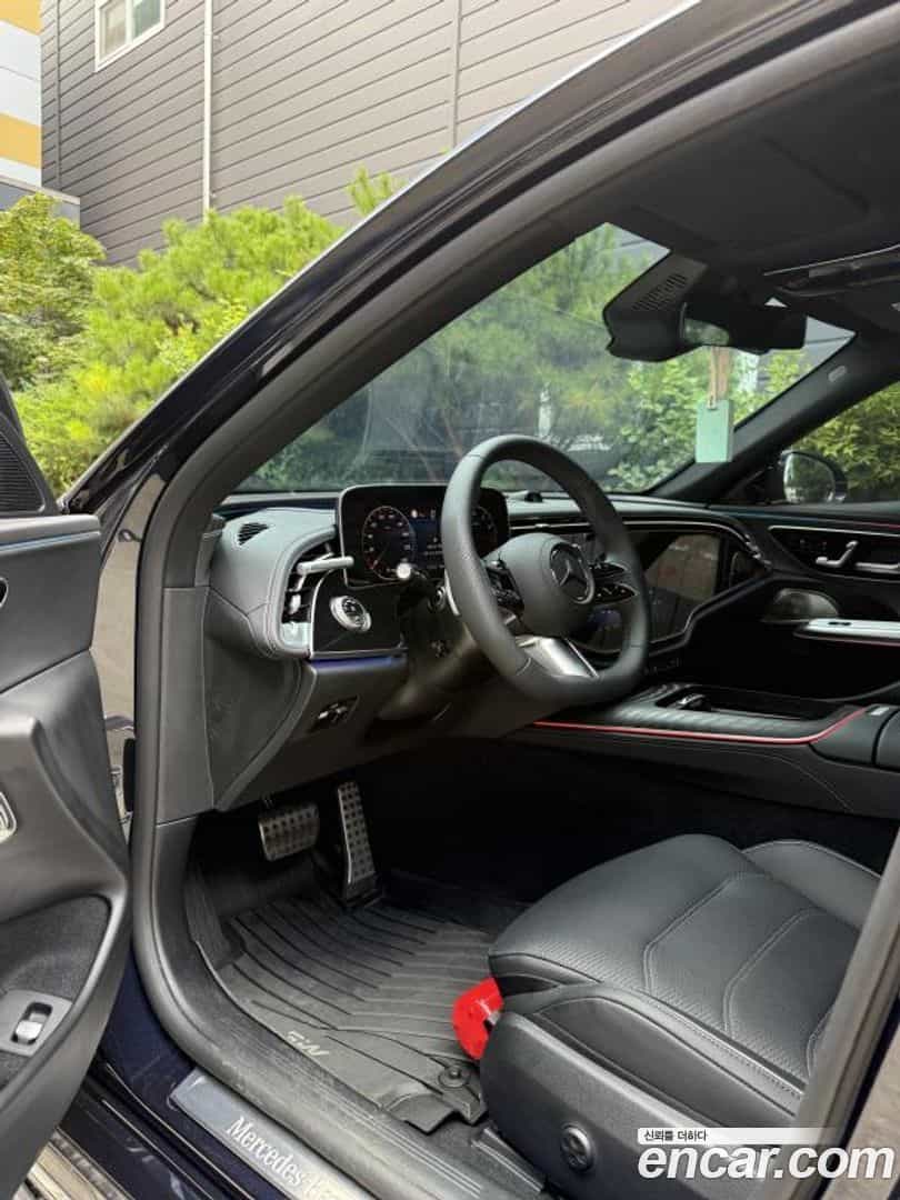 E-Class Mercedes-Benz 2025.8-INNER-009
