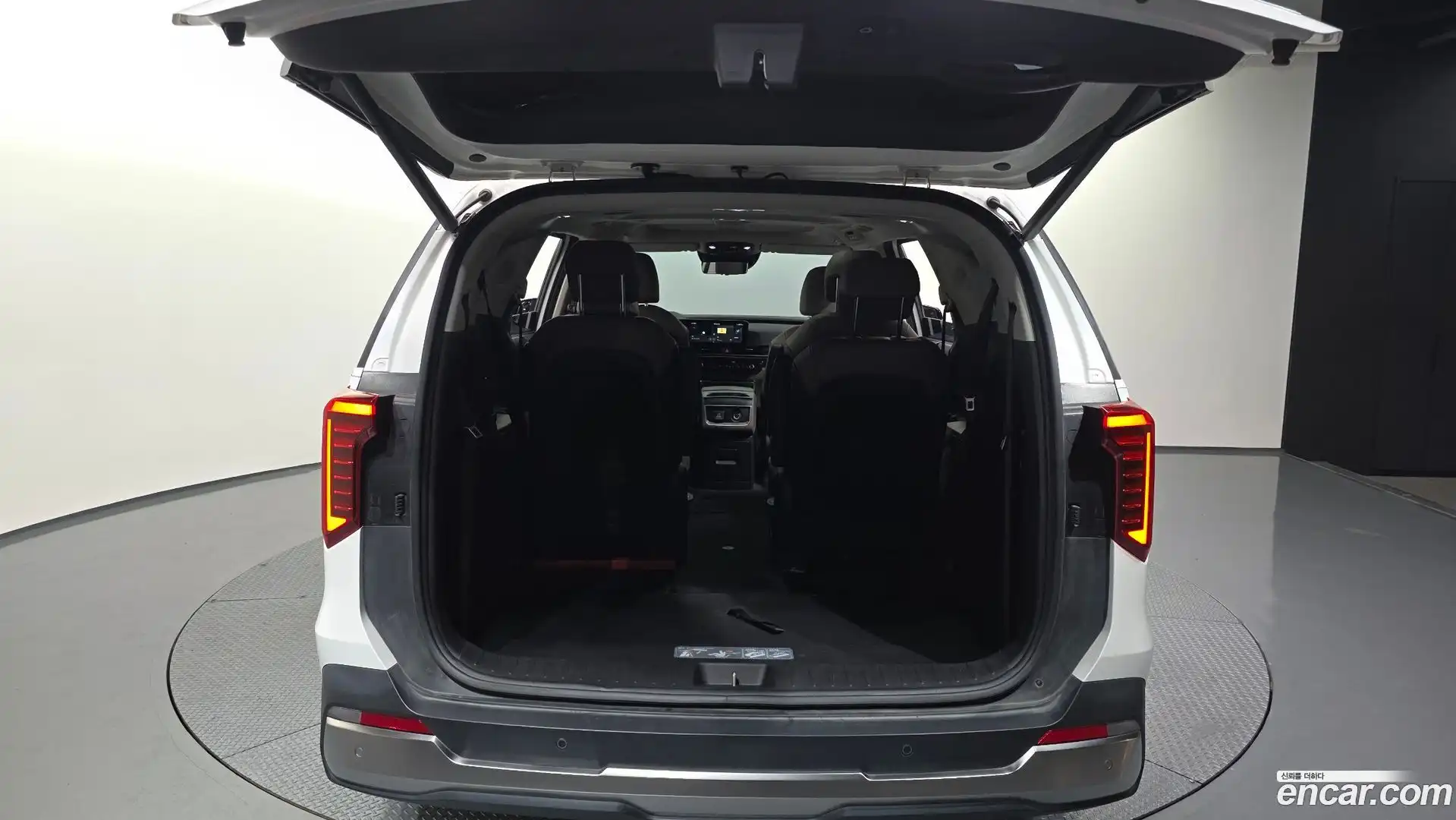 Canival Kia 2024.10-OPTION-024