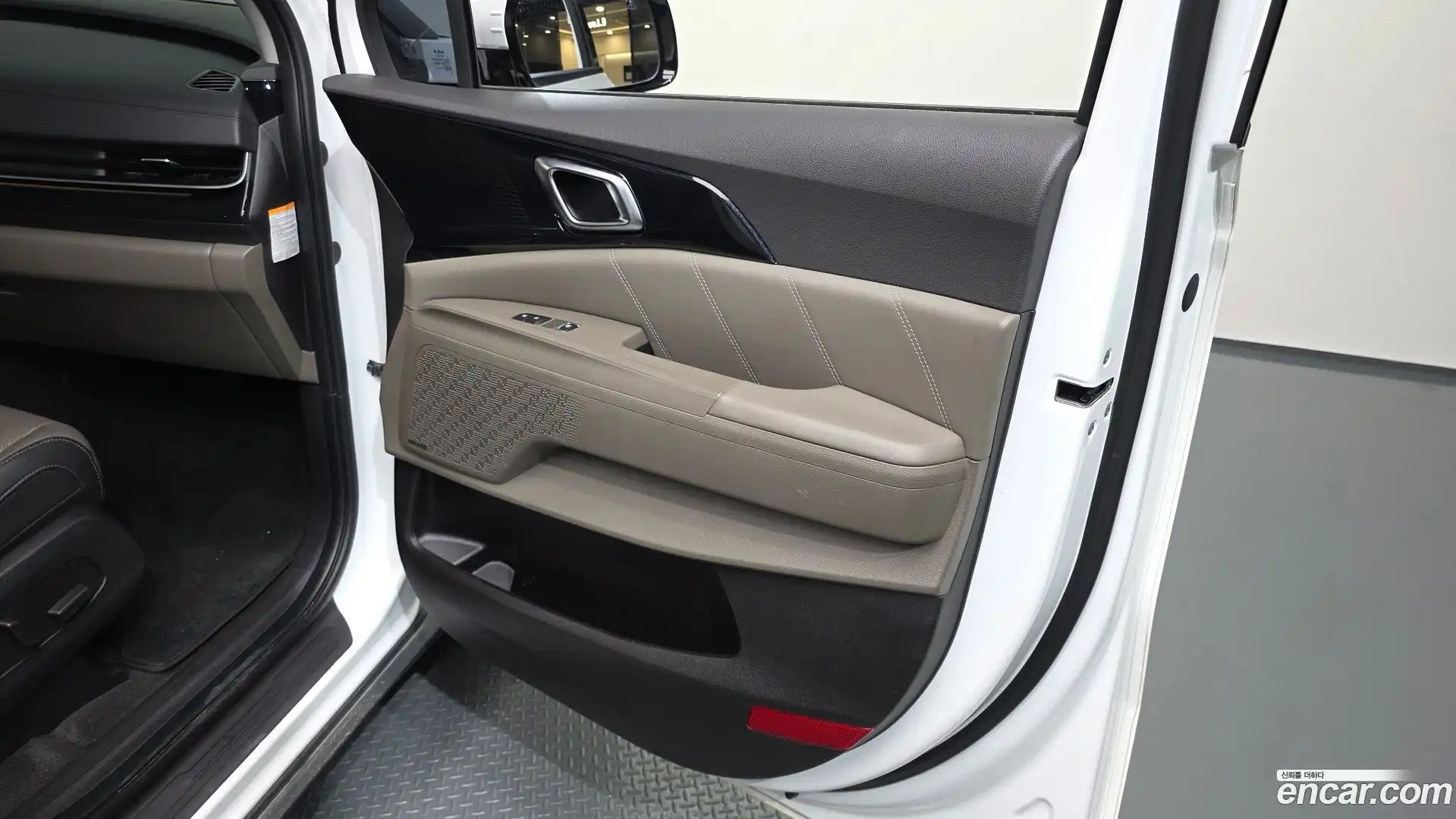 Canival Kia 2024.10-INNER-035