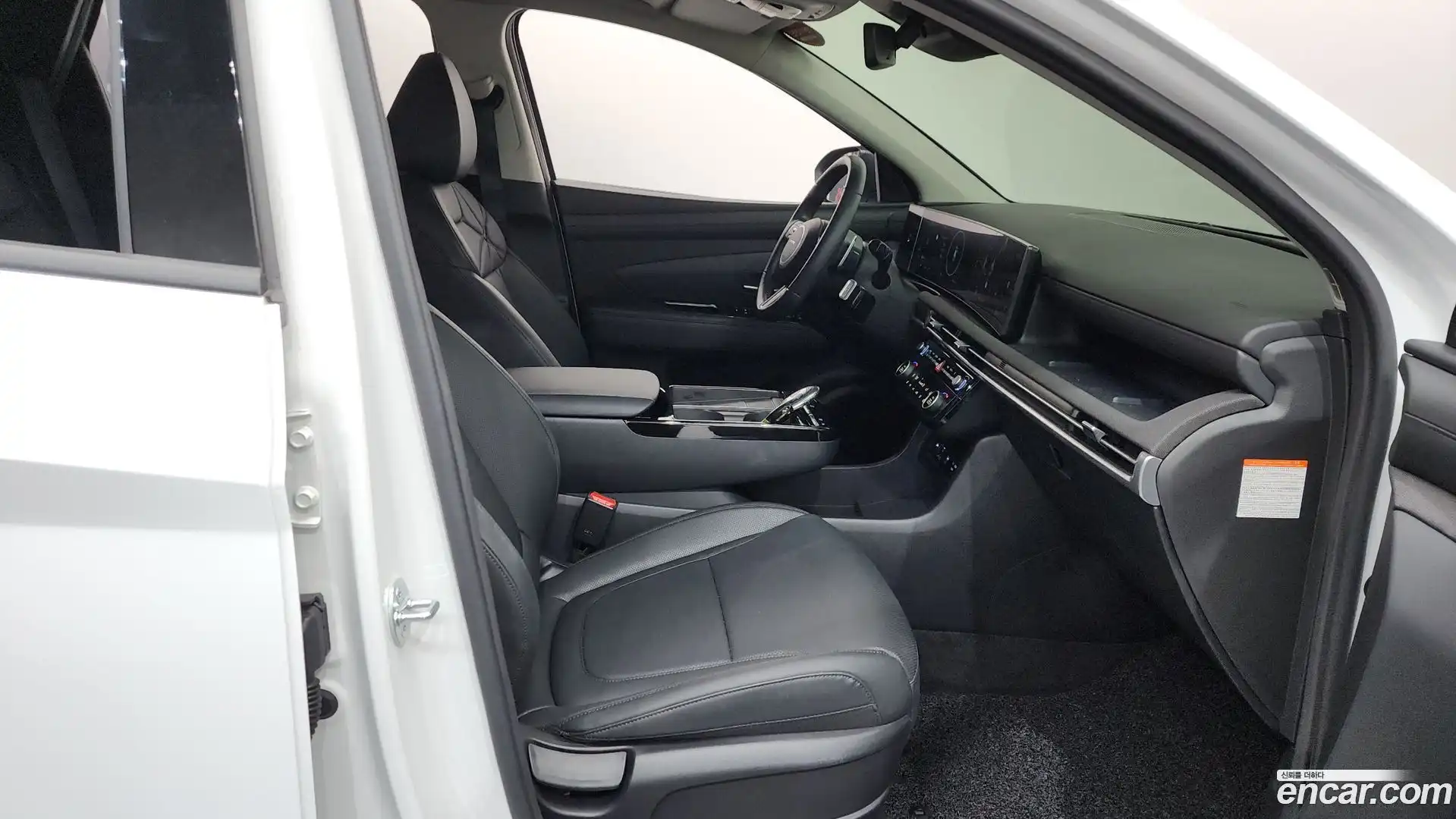 Tucson Hyundai 2024.5-INNER-036