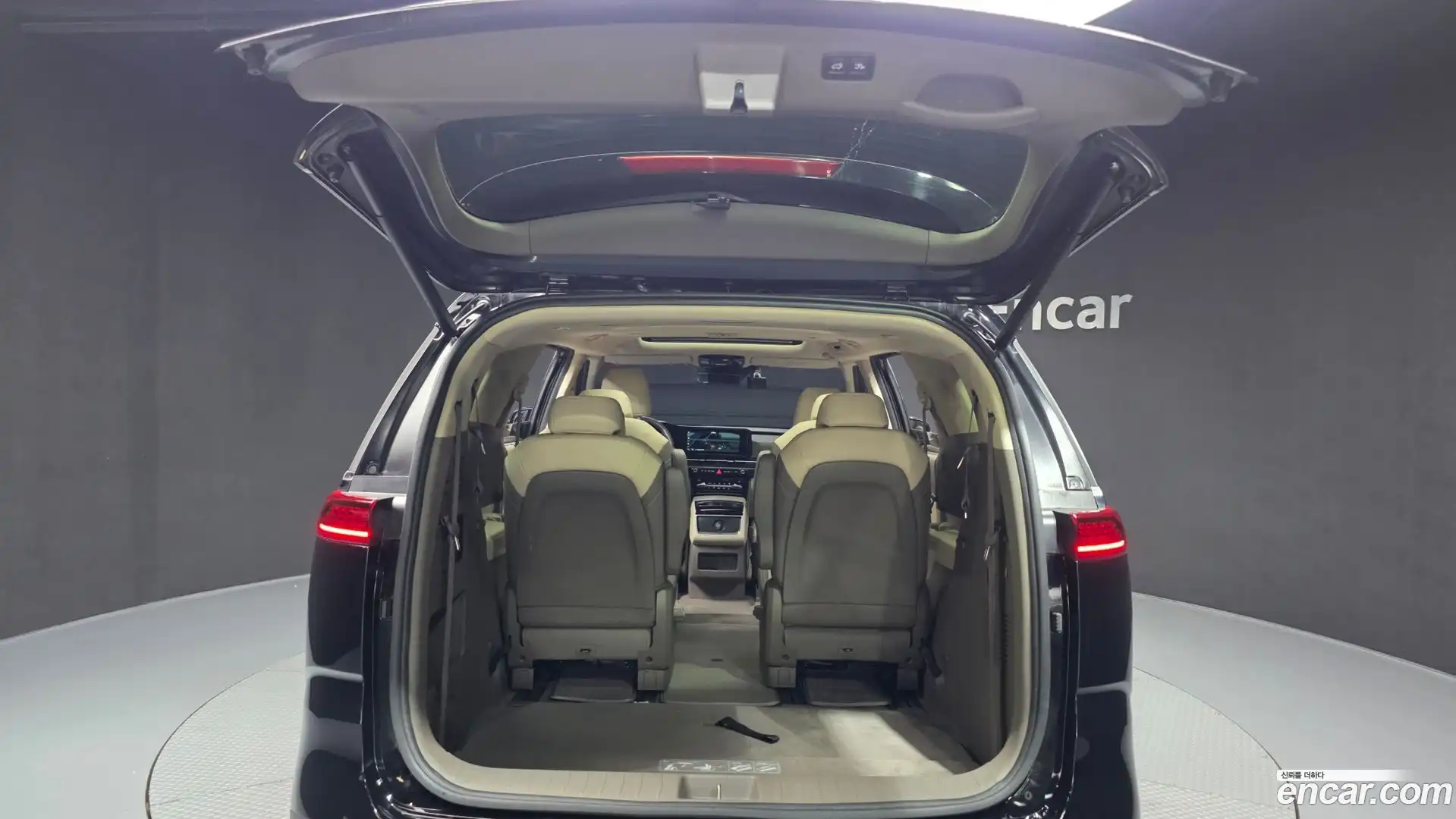 Canival Kia 2021.7-OPTION-024