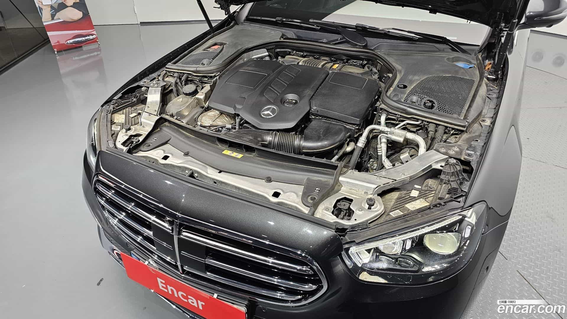 E-Class Mercedes-Benz 2022.1-OUTER-006