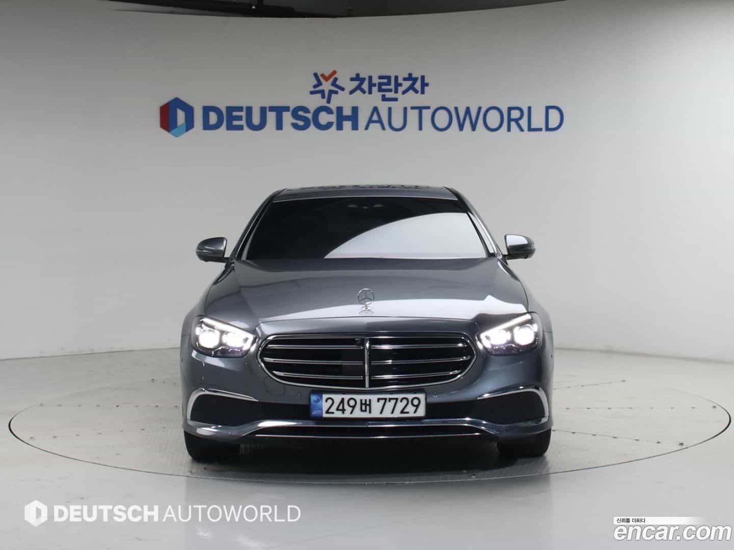 E-Class Mercedes-Benz 2022.7-OUTER-003