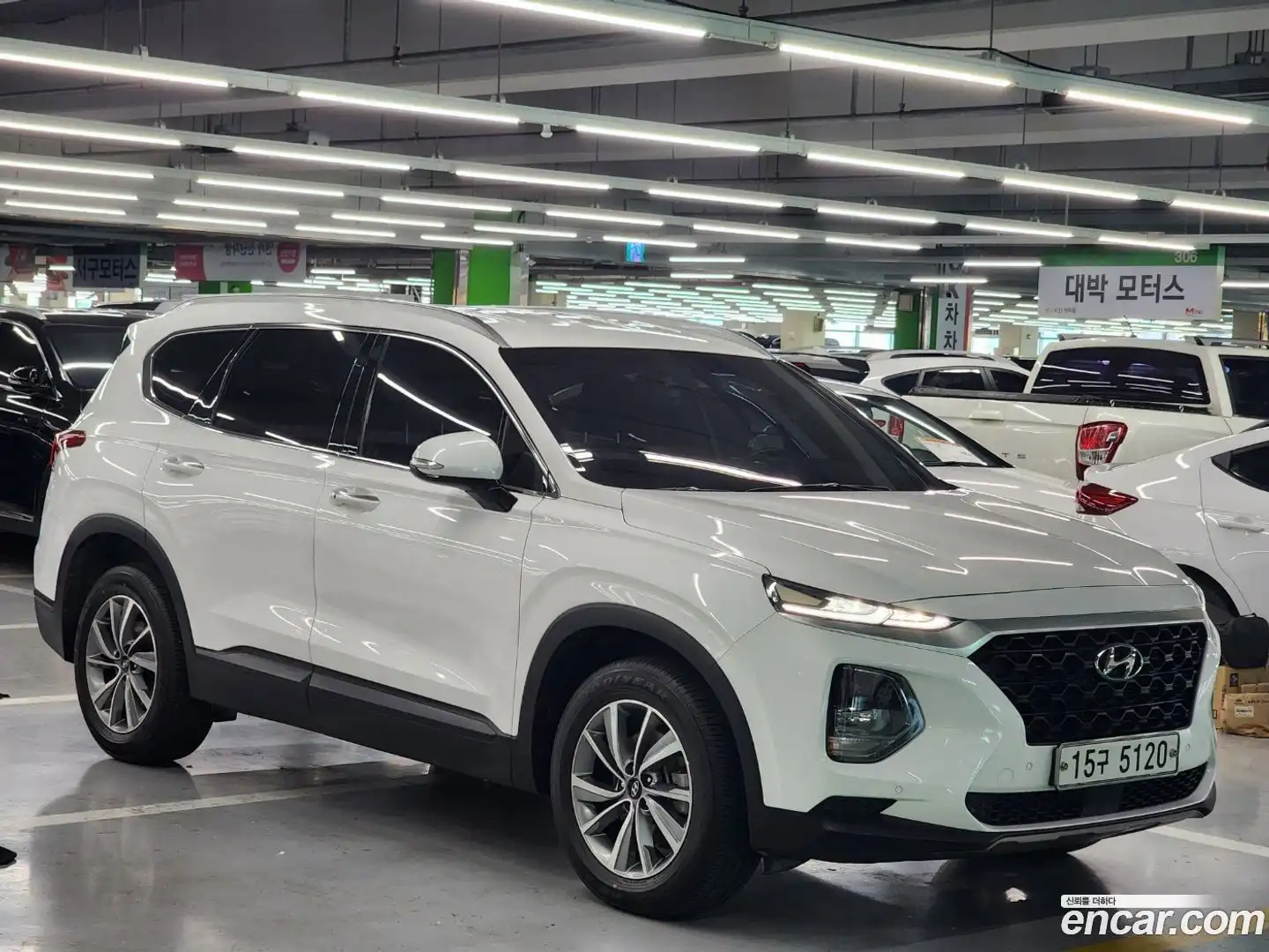 Santafe Hyundai 2018.10-OUTER-002