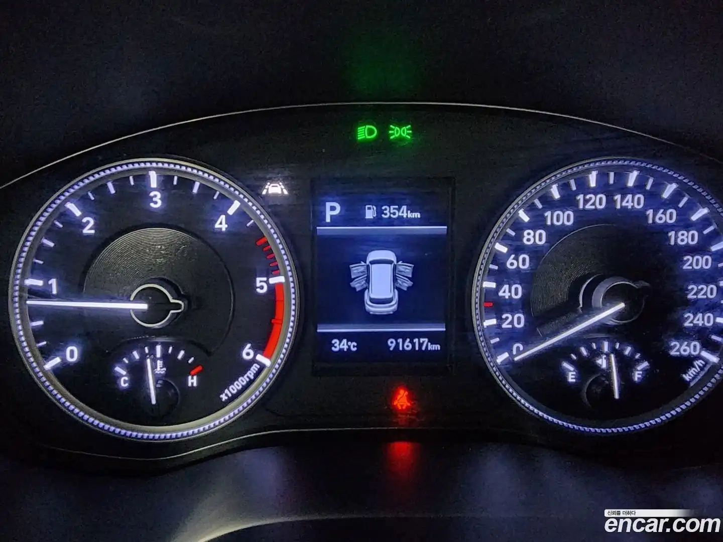 Santafe Hyundai 2018.10-OUTER-005