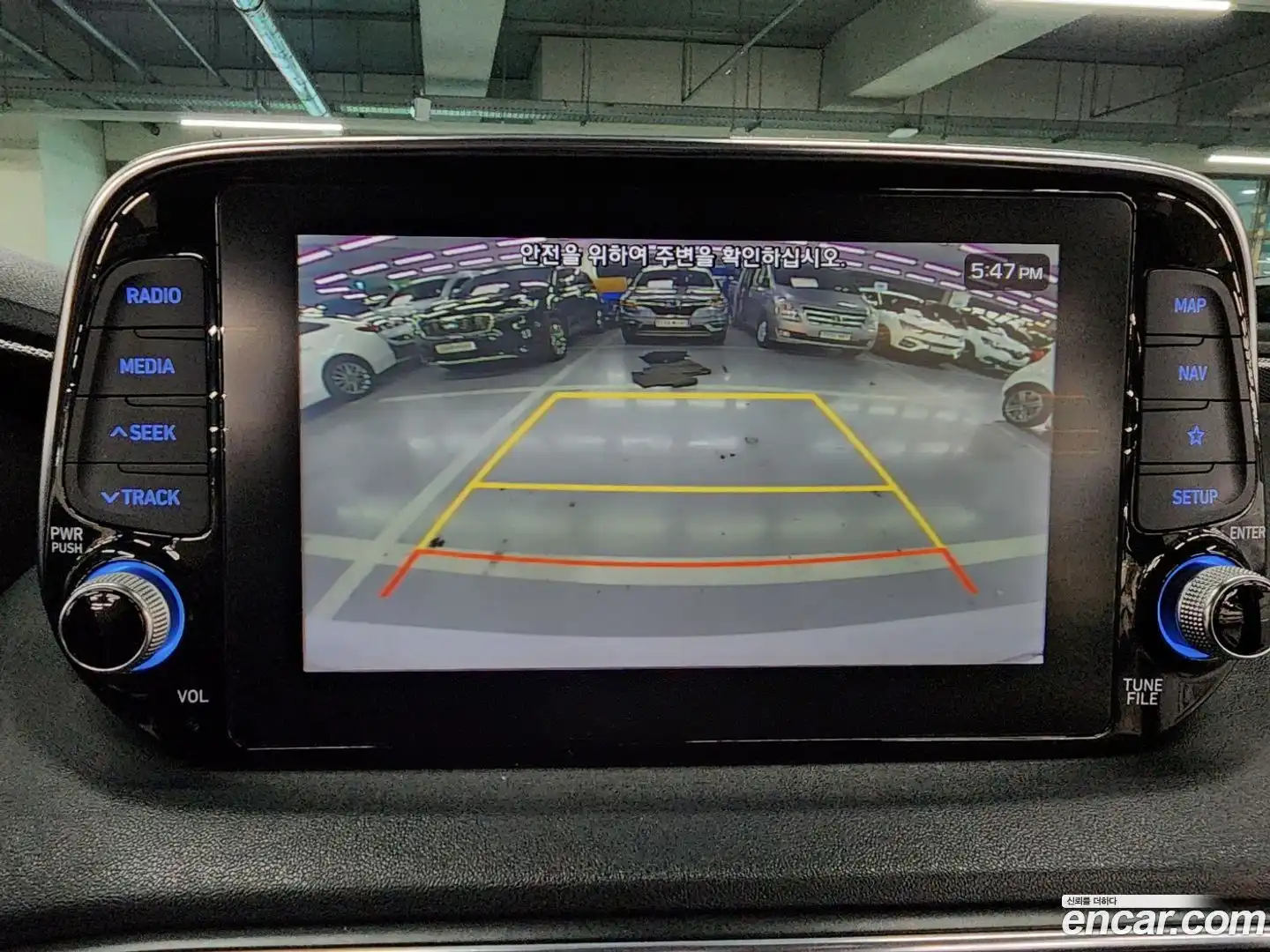 Santafe Hyundai 2018.10-INNER-009