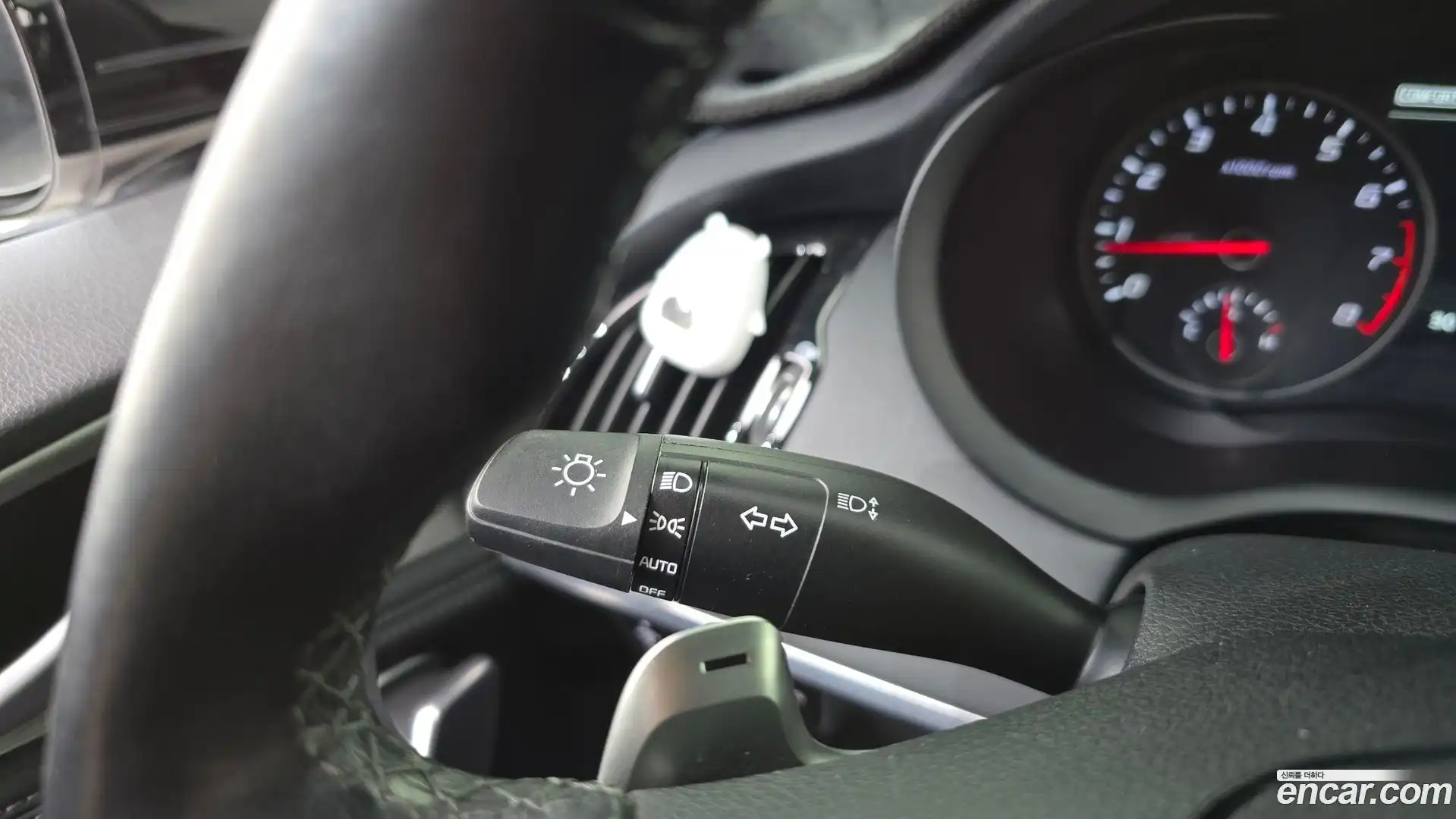 Stinger Kia 2019.0-OPTION-047