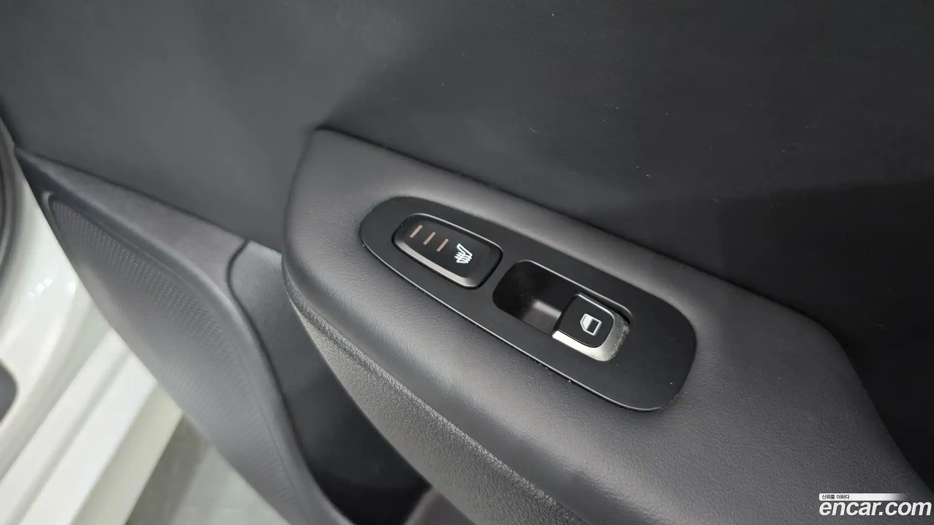 Stinger Kia 2019.0-OPTION-048
