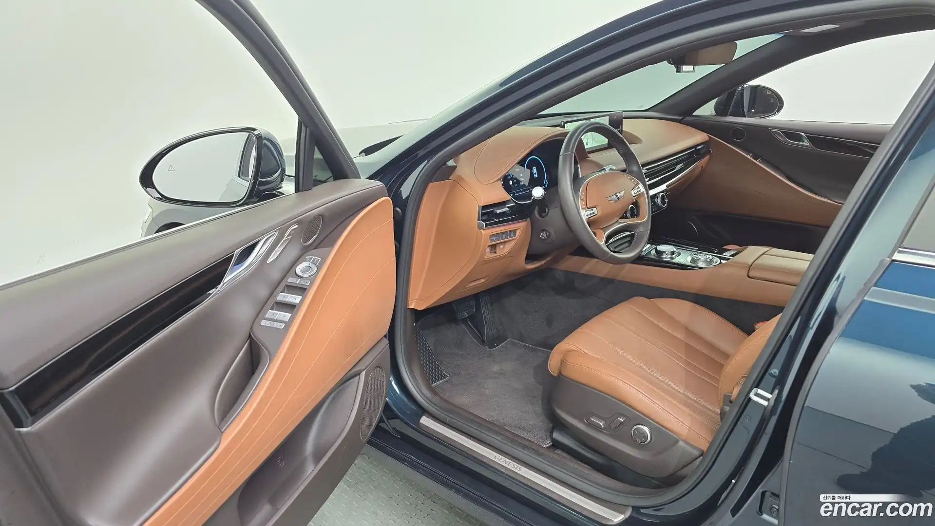 G80 Genesis 2023.4-INNER-010
