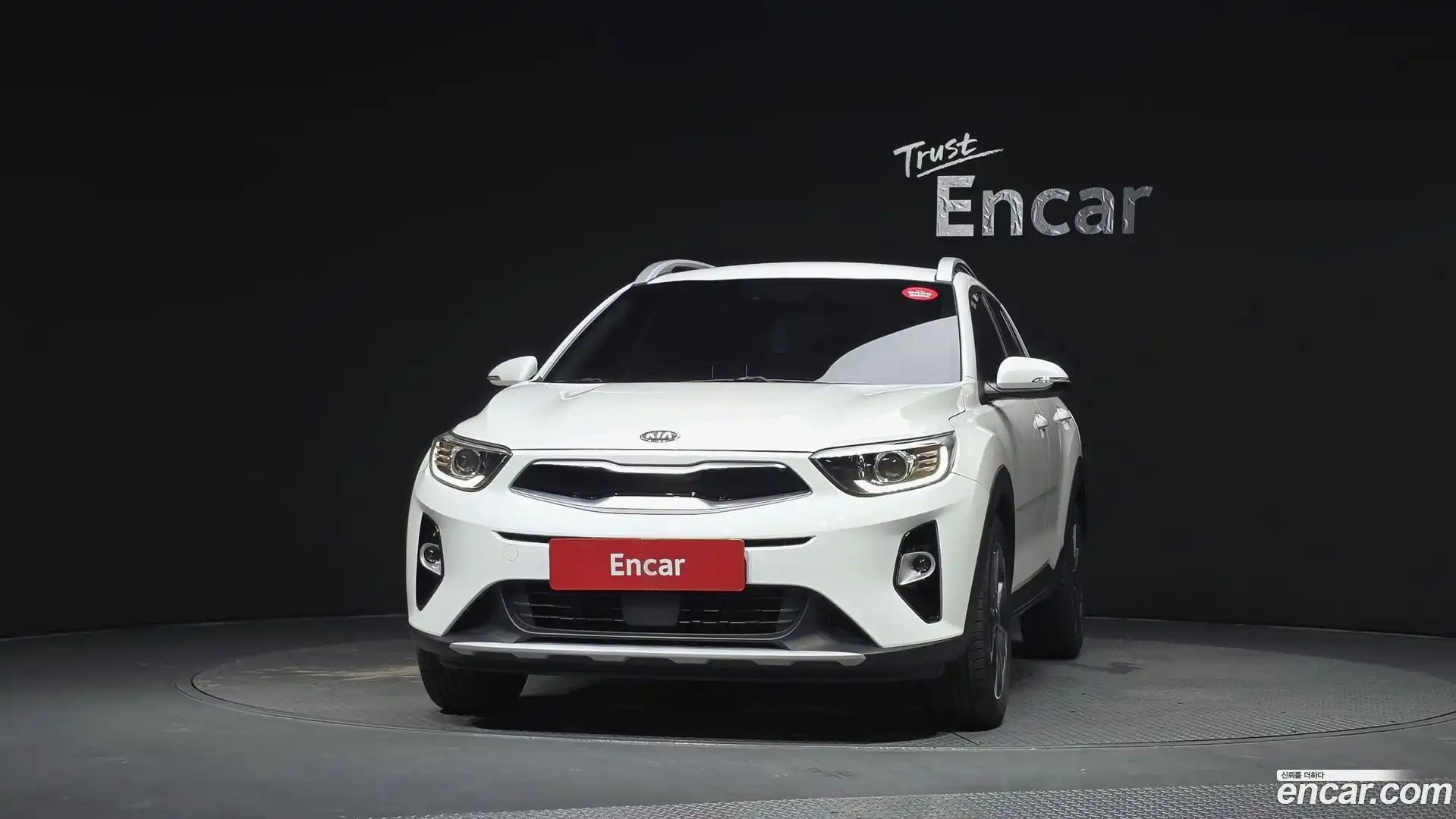 Stonic Kia 2018.10-OUTER-003