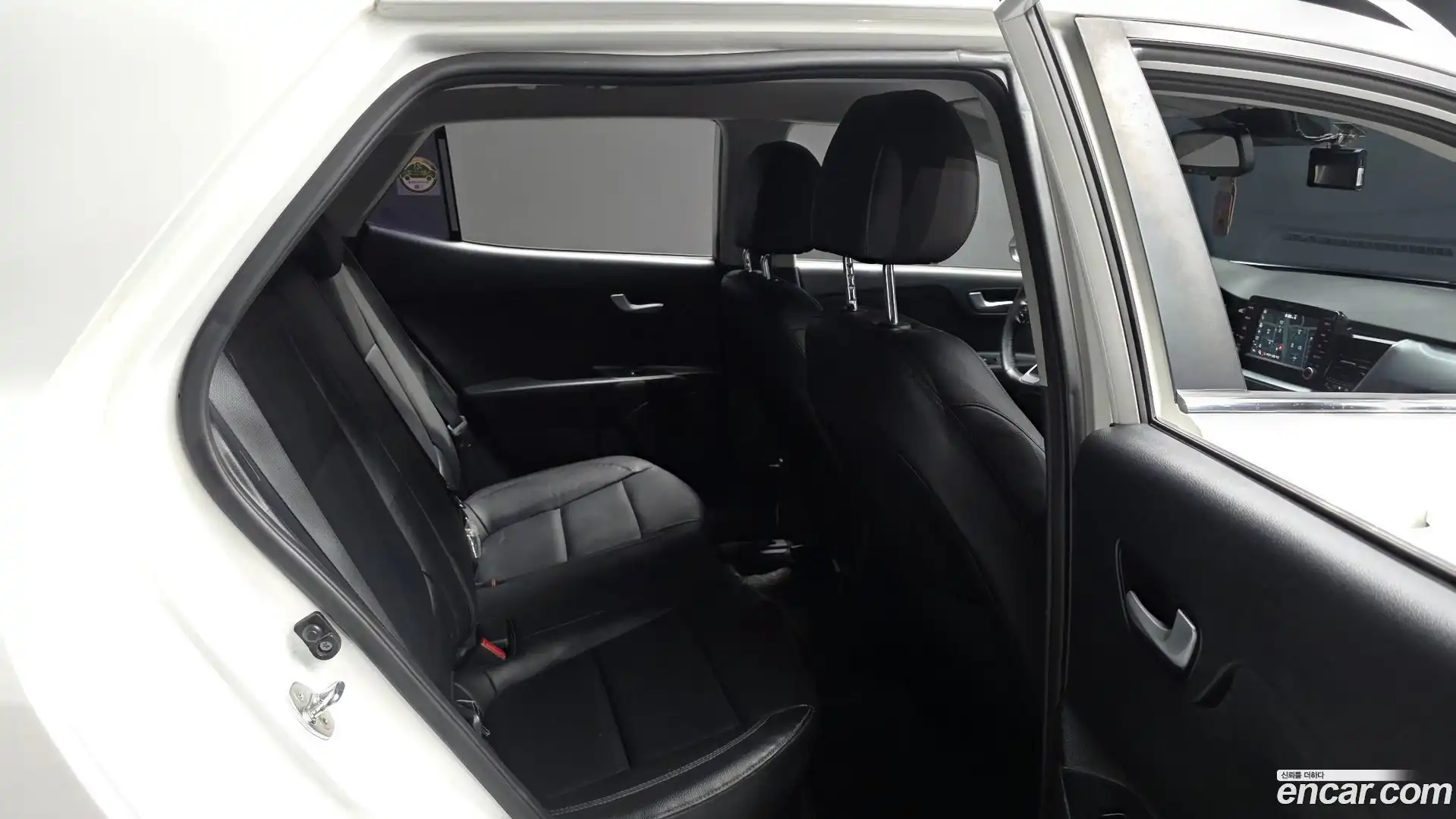 Stonic Kia 2018.10-OPTION-015