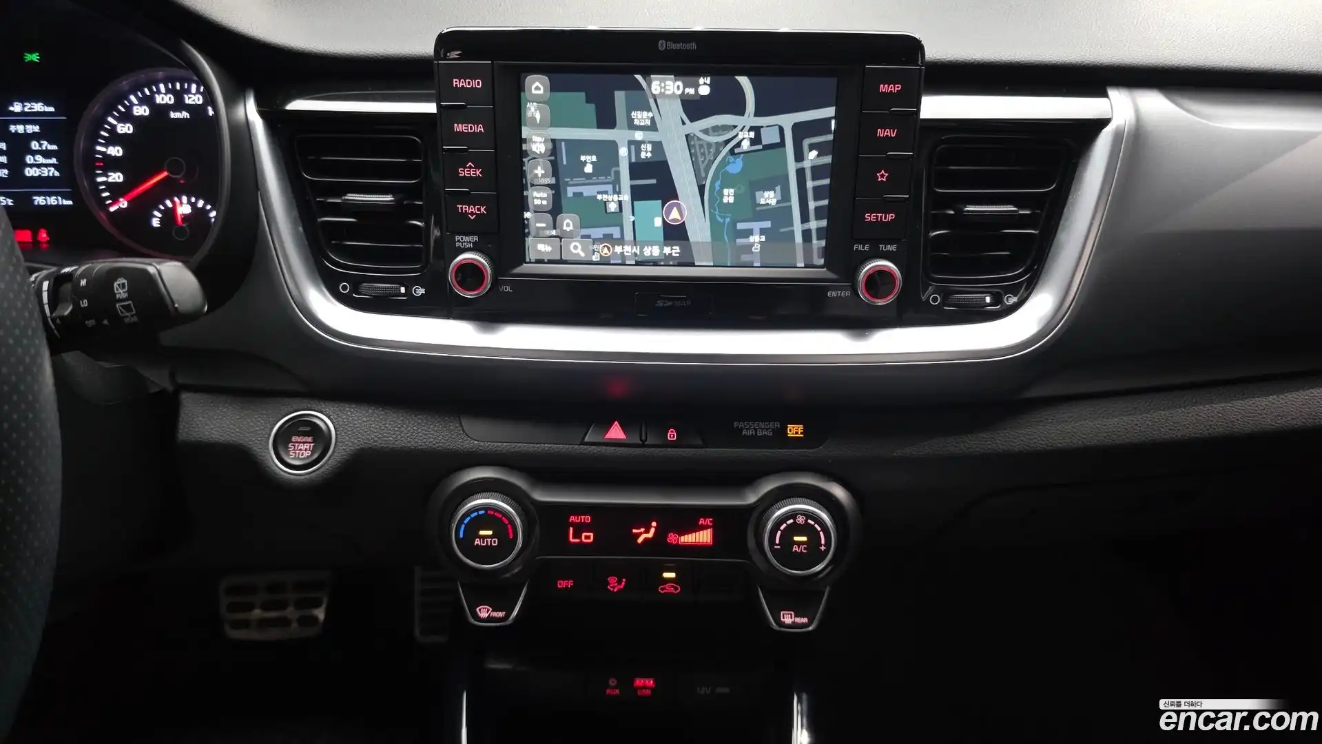 Stonic Kia 2018.10-OPTION-019