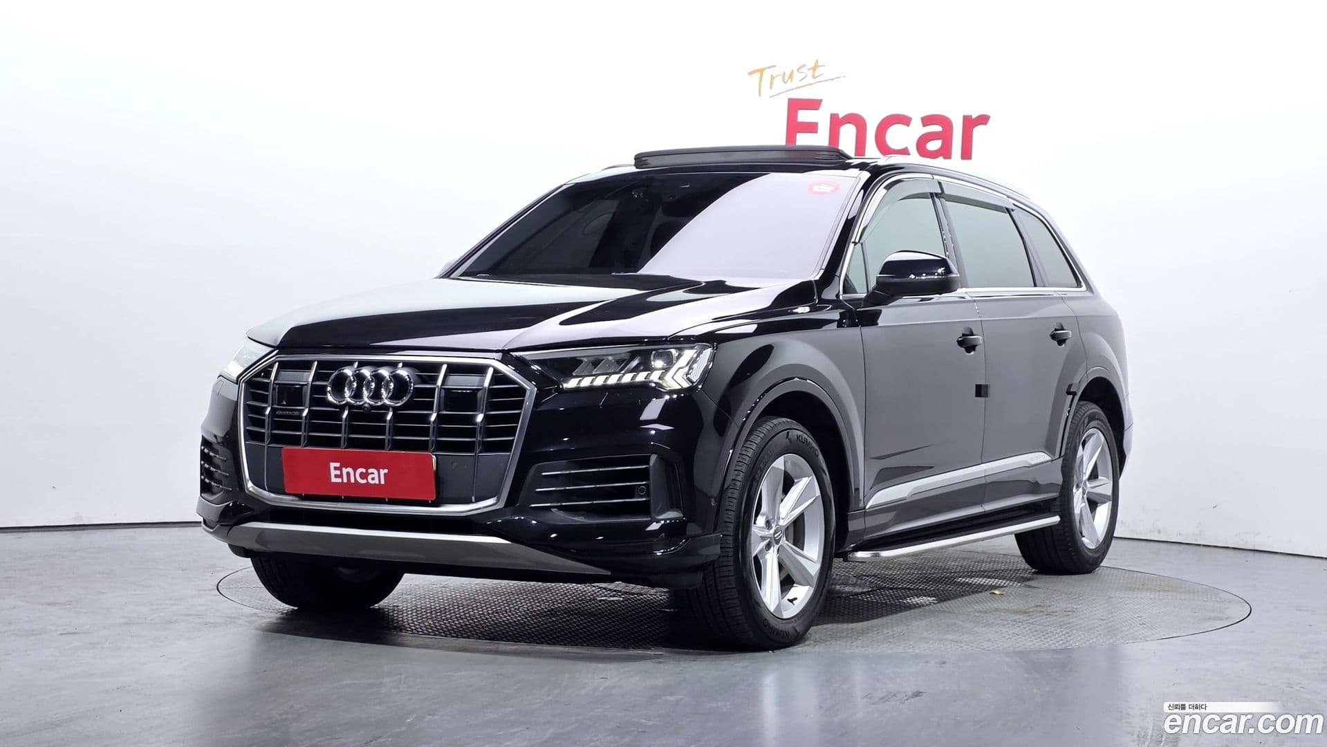 Main__Slider__Photo:Q7 Audi 2020.5-0