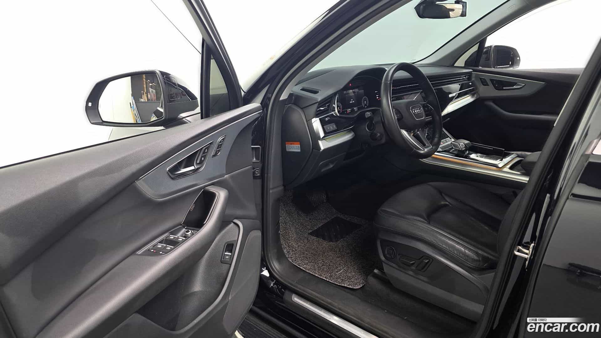 Q7 Audi 2020.5-OPTION-015