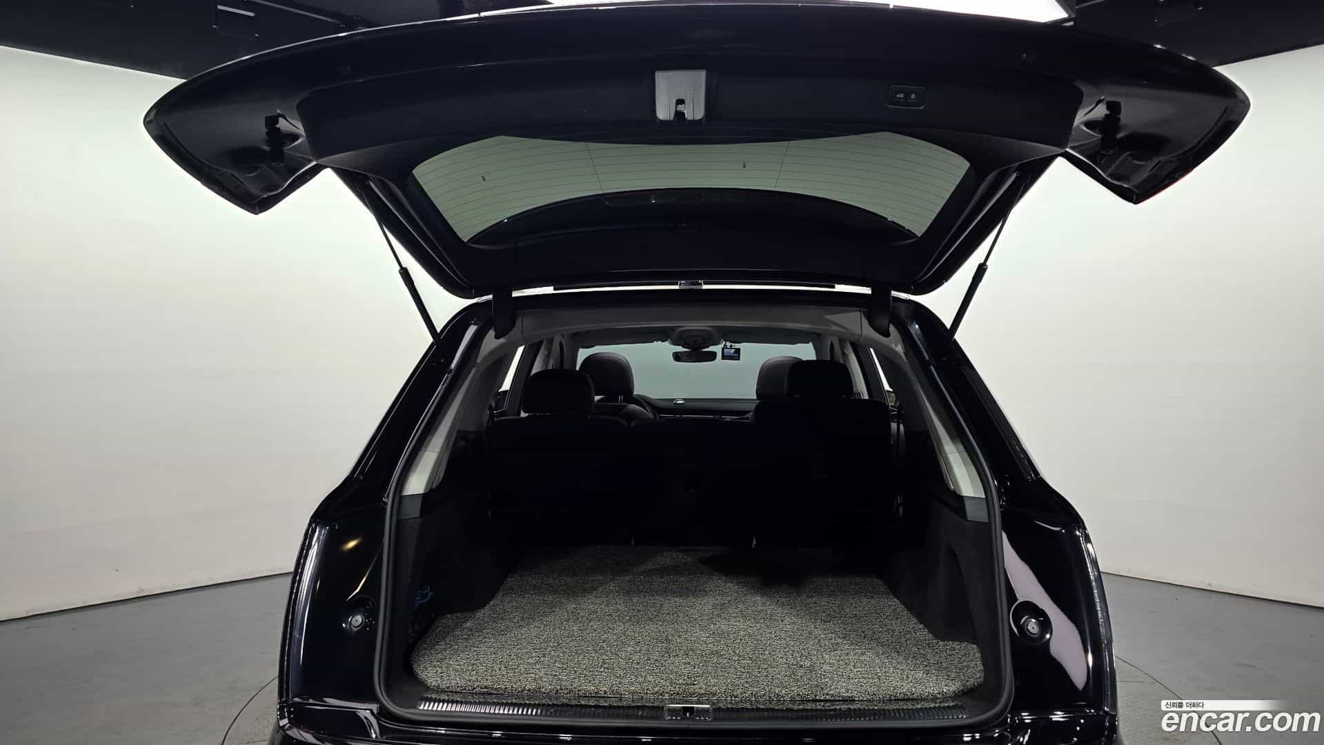 Q7 Audi 2020.5-OPTION-024